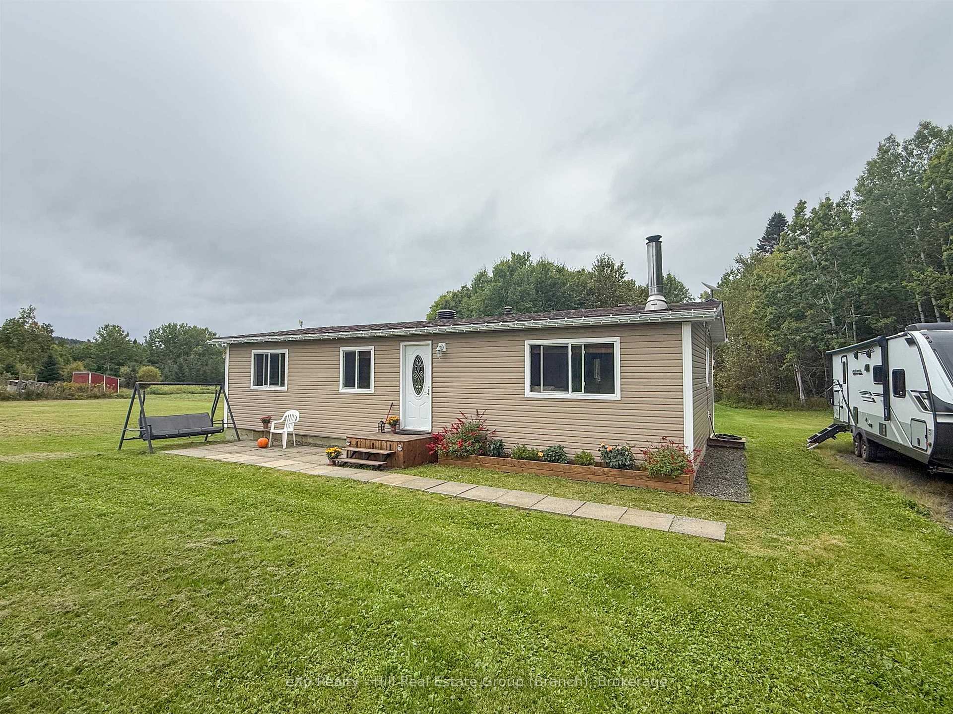 Photo 1 of 75 Walker Road S, Neebing, Blake — HOMEH