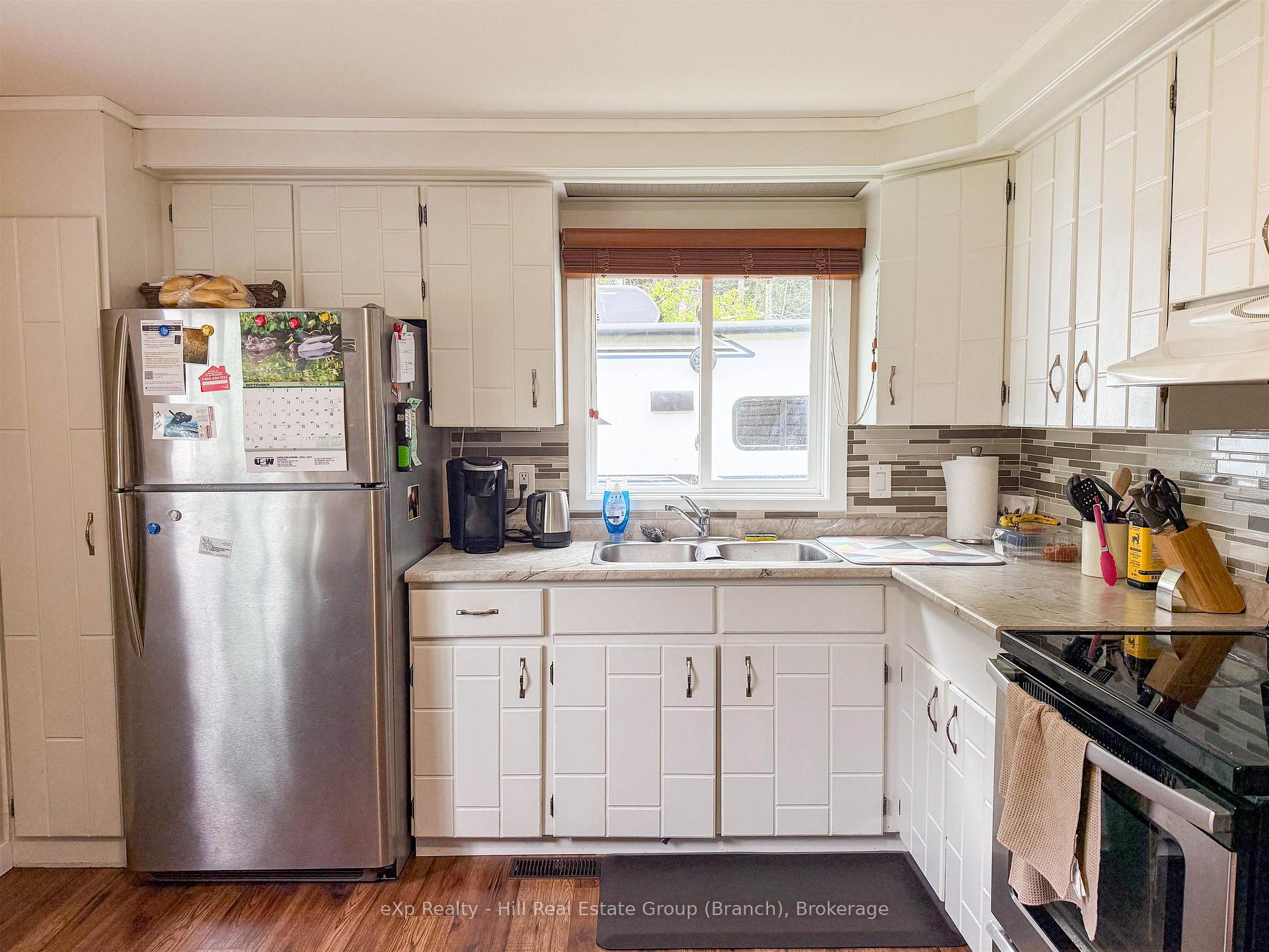 Photo 9 of 75 Walker Road S, Neebing, Blake — HOMEH