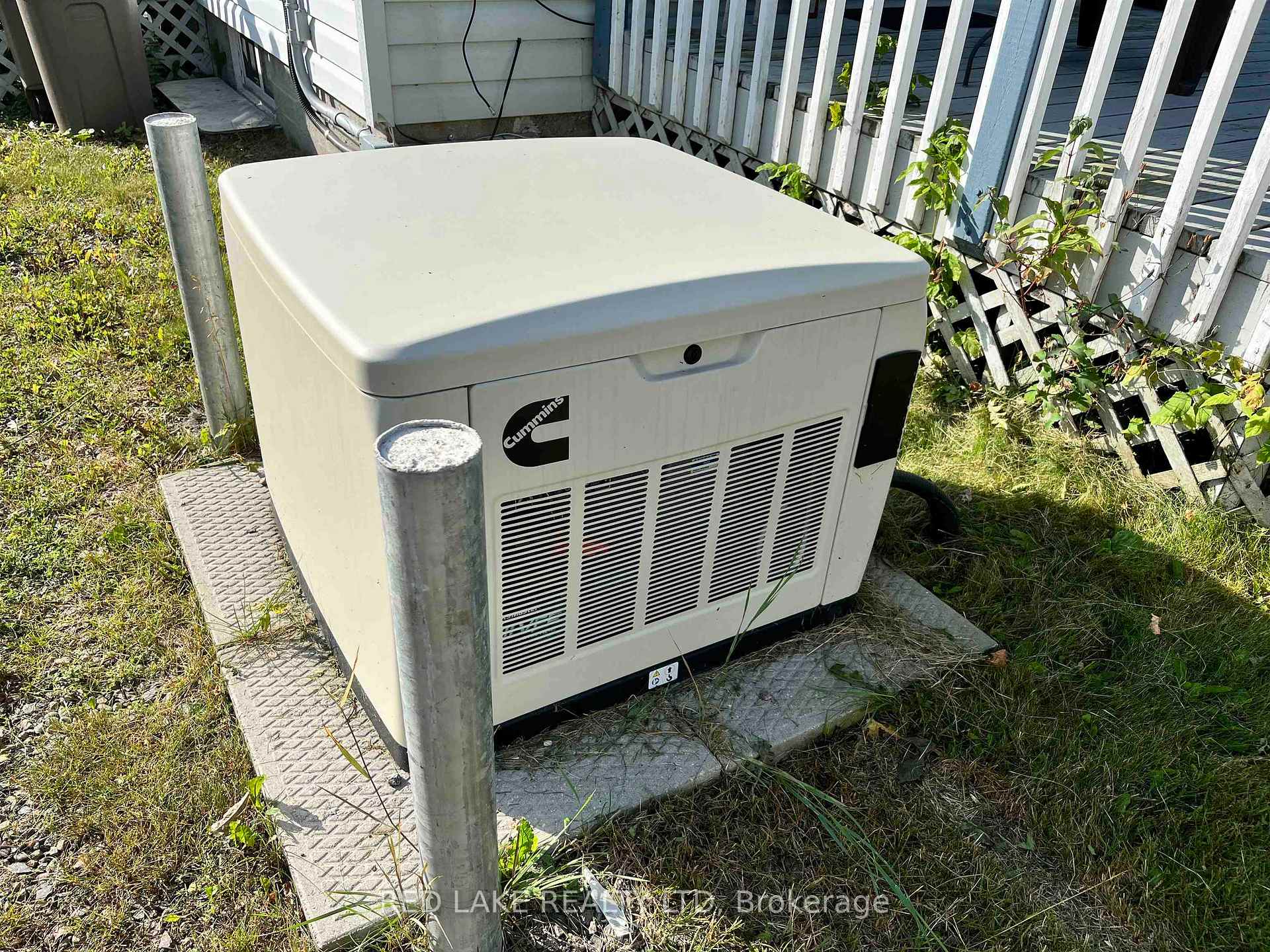 Photo 10 of 77 Lassie Road, Red Lake — HOMEH