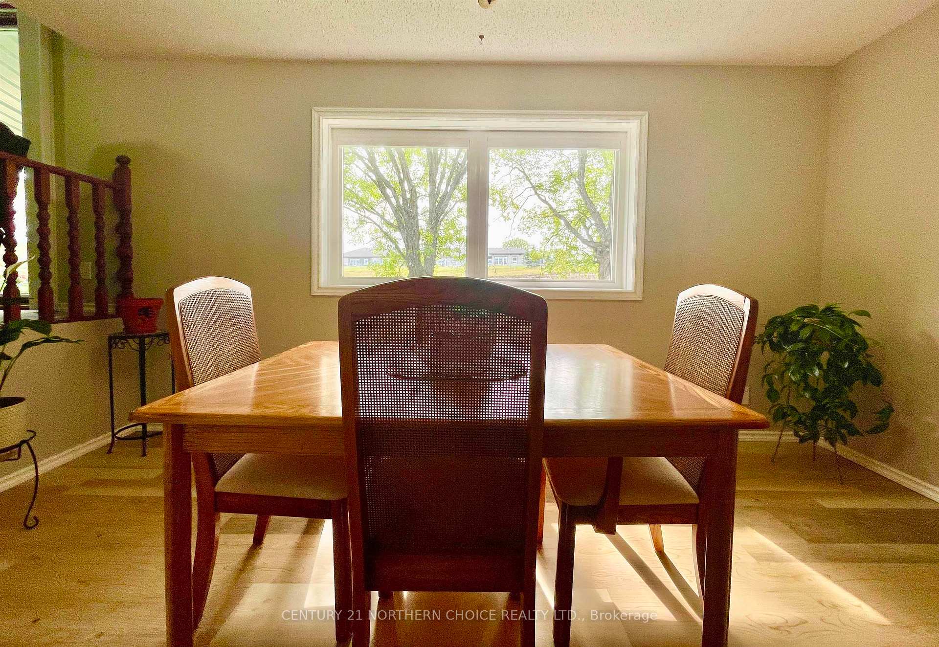 Photo 5 of 10 Bertha Place, Dryden, Hillcrest — HOMEH