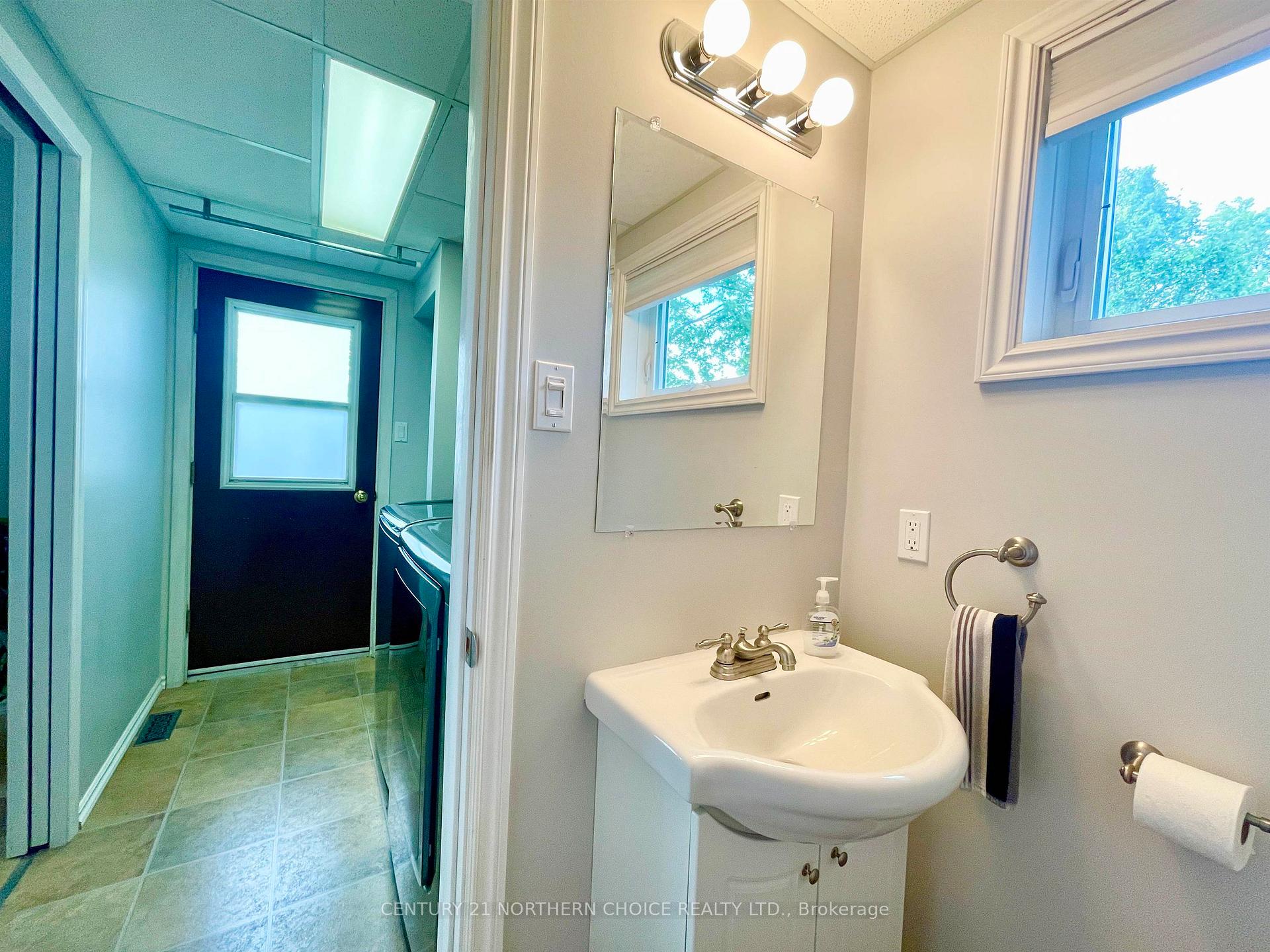 Photo 15 of 10 Bertha Place, Dryden, Hillcrest — HOMEH