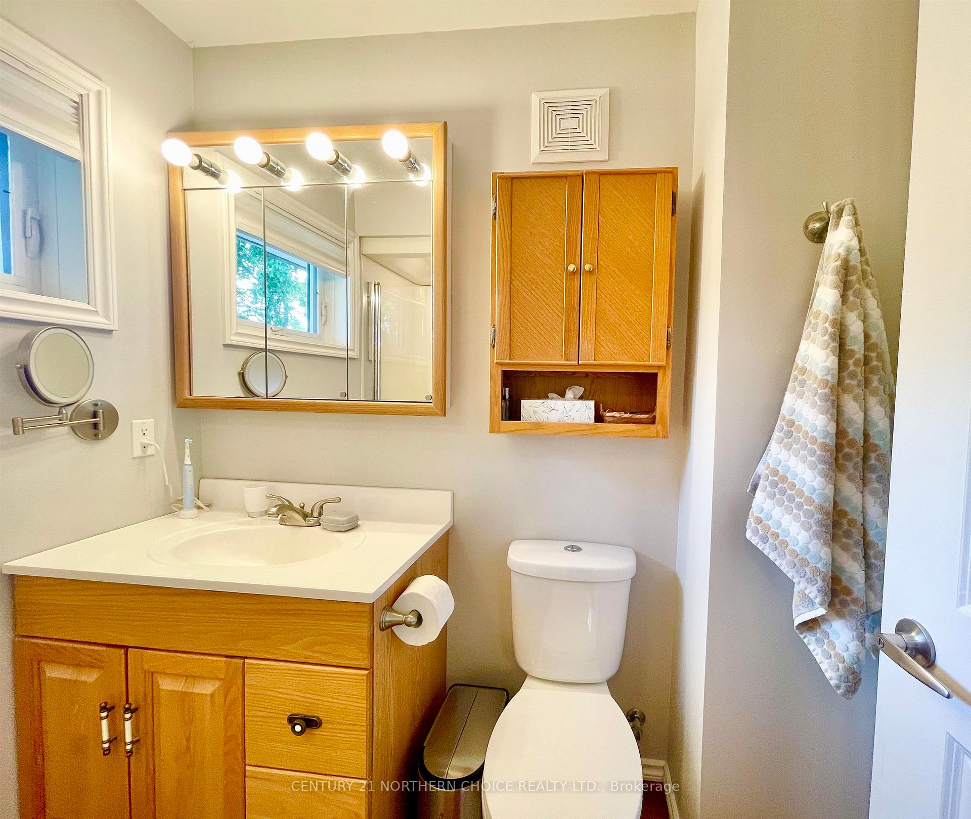 Photo 23 of 10 Bertha Place, Dryden, Hillcrest — HOMEH