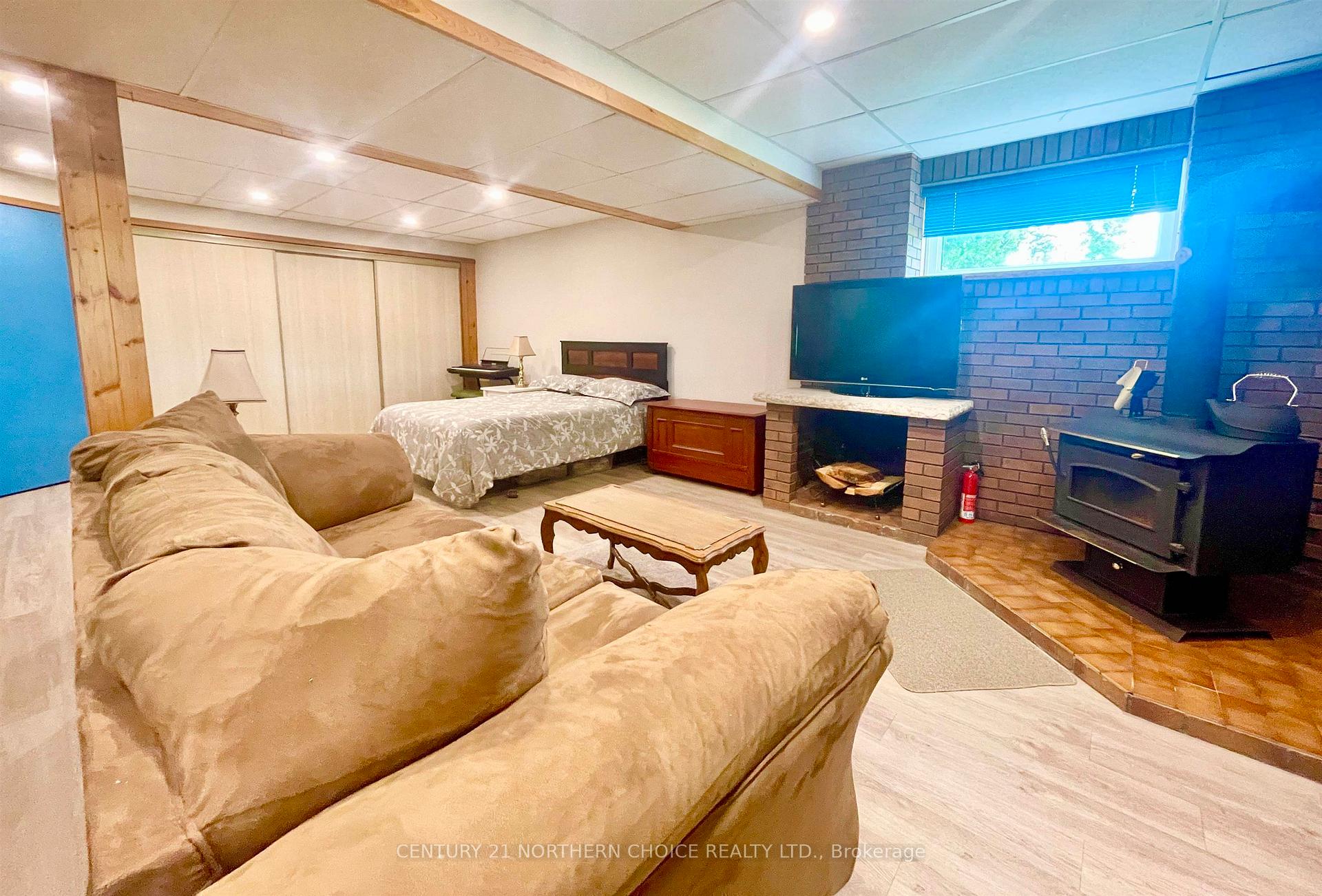 Photo 34 of 10 Bertha Place, Dryden, Hillcrest — HOMEH