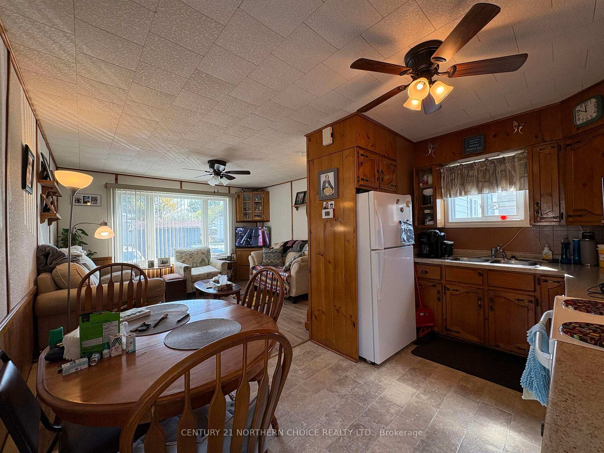 Photo 9 of 31 Palmcrest Drive, Fort Frances — HOMEH
