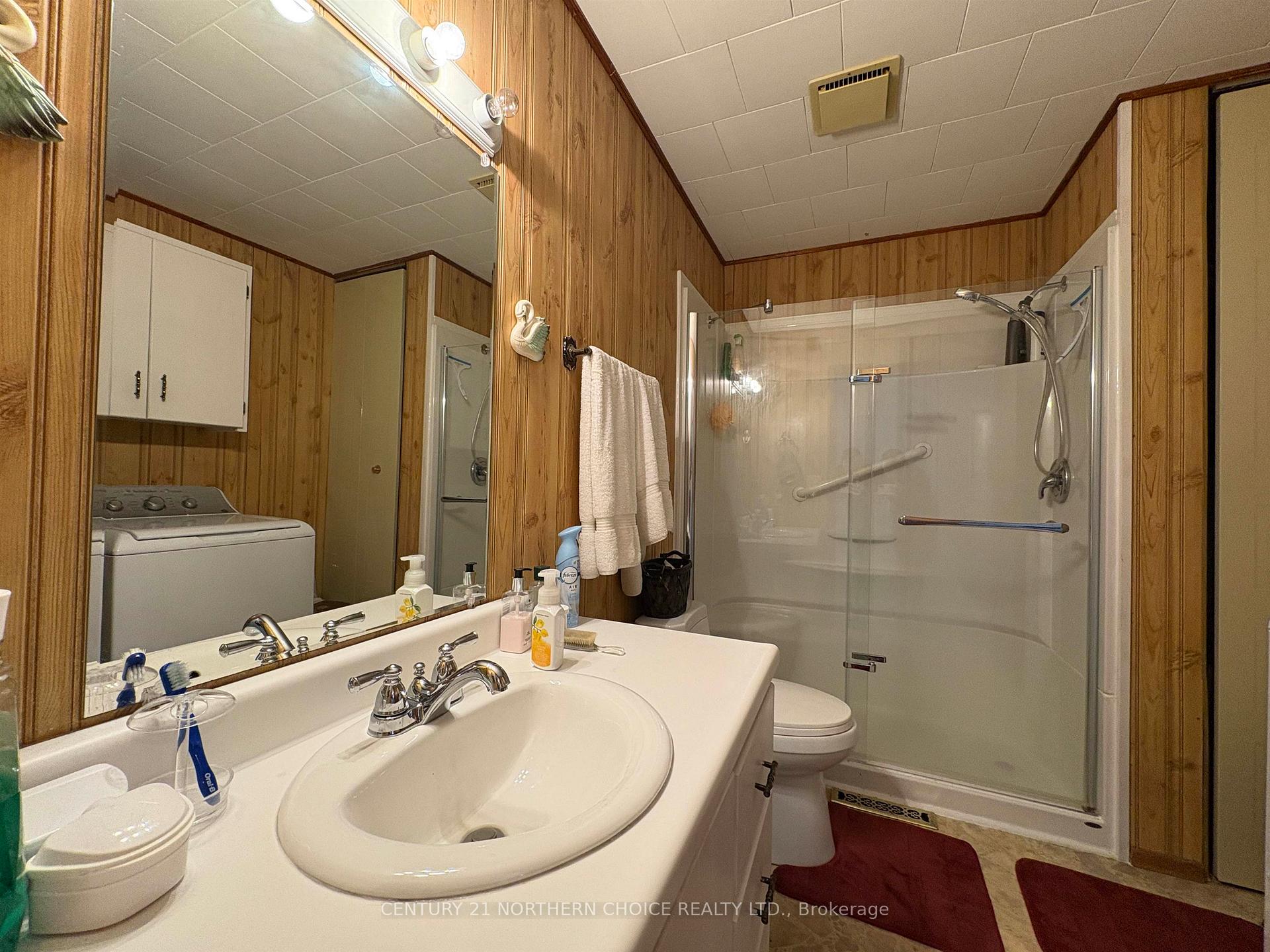 Photo 12 of 31 Palmcrest Drive, Fort Frances — HOMEH