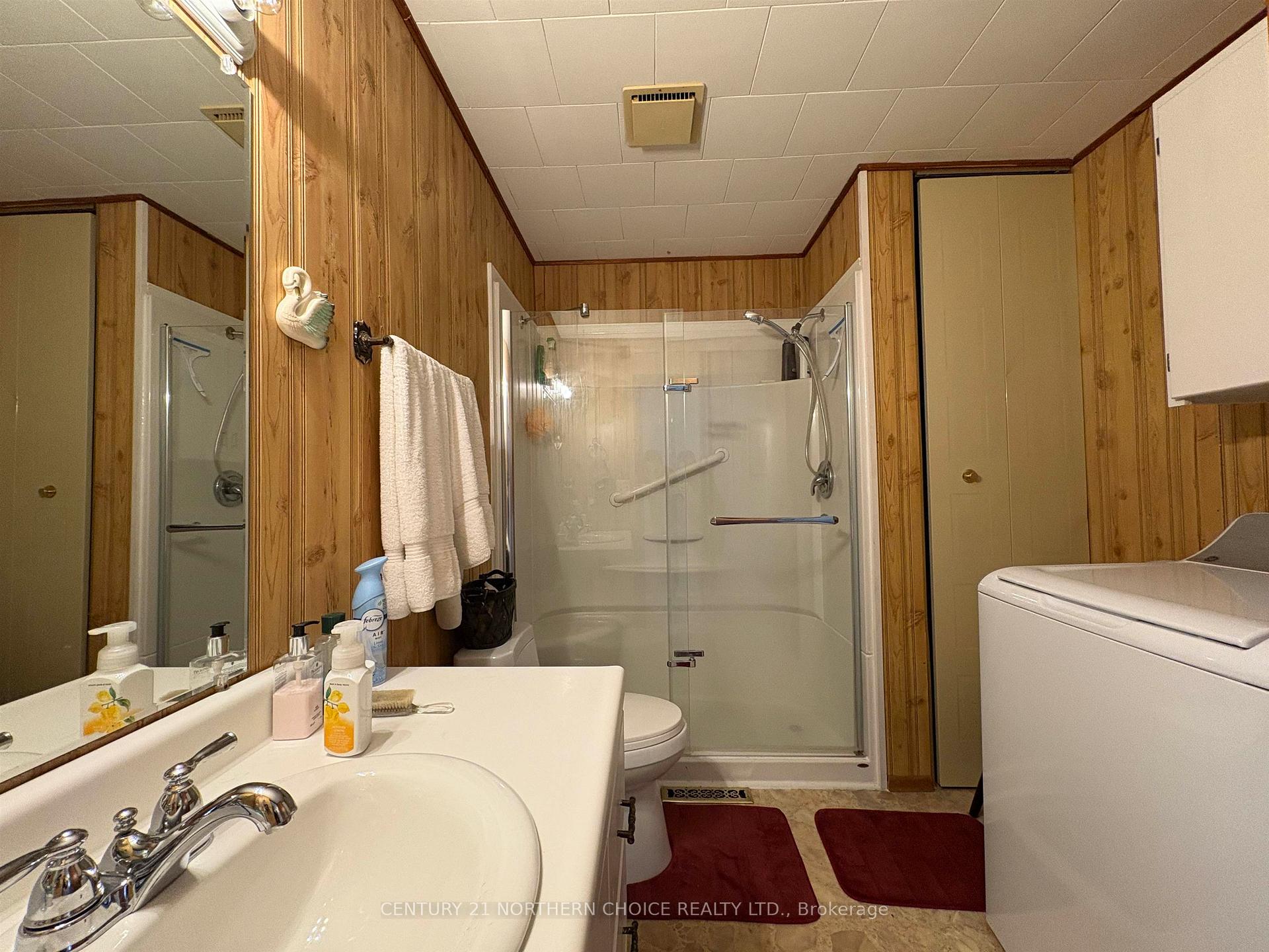 Photo 13 of 31 Palmcrest Drive, Fort Frances — HOMEH