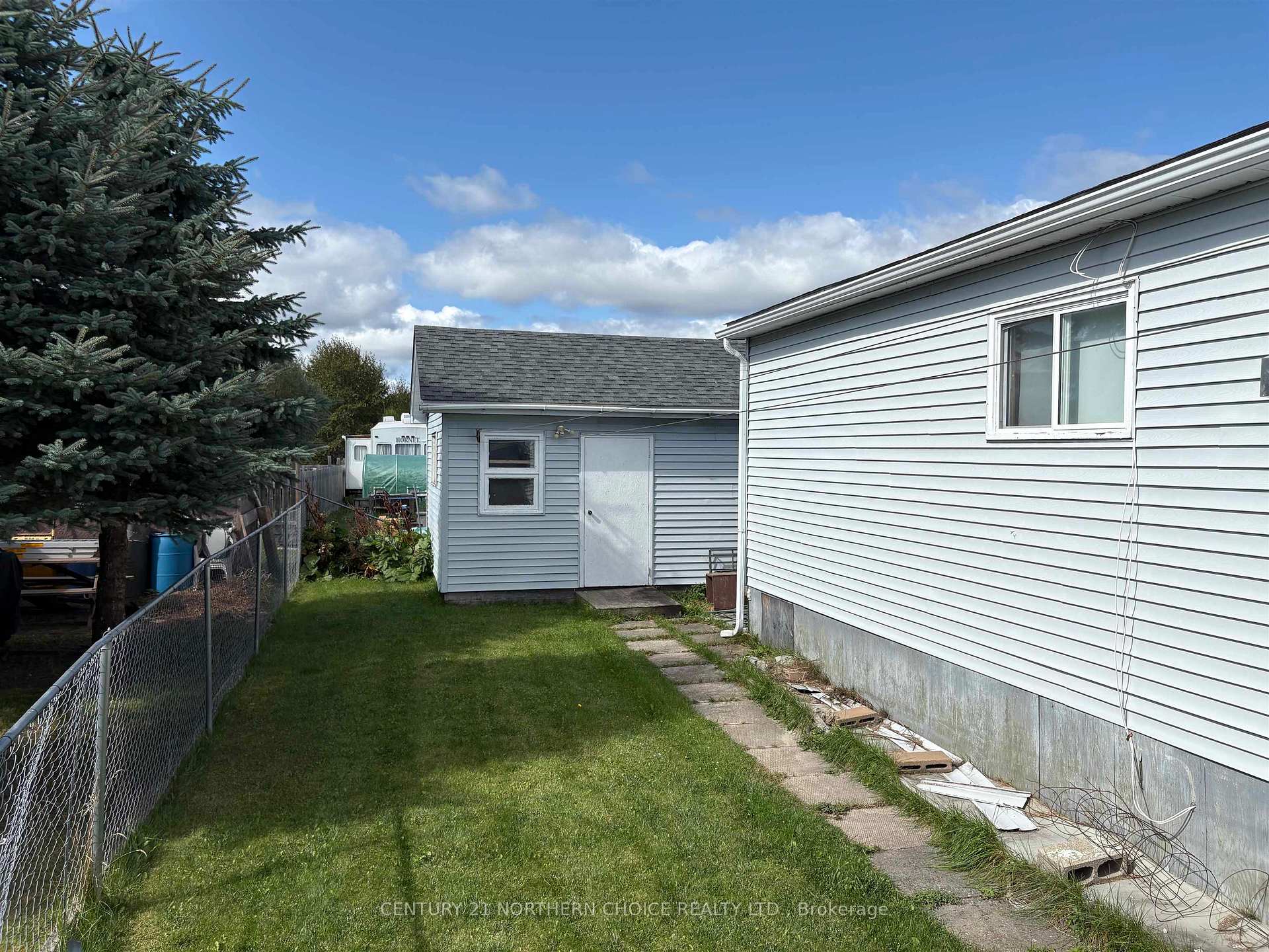 Photo 28 of 31 Palmcrest Drive, Fort Frances — HOMEH