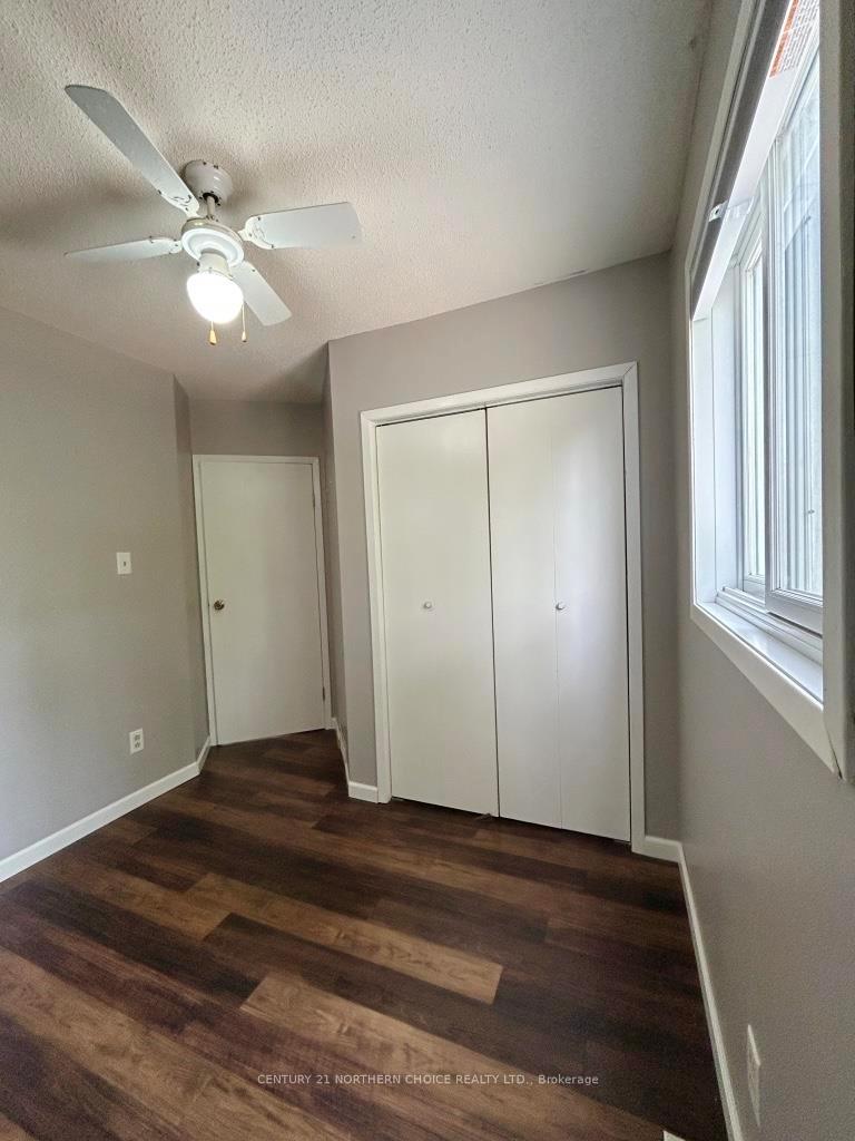 Photo 18 of 1232 Emo Road, Fort Frances — HOMEH