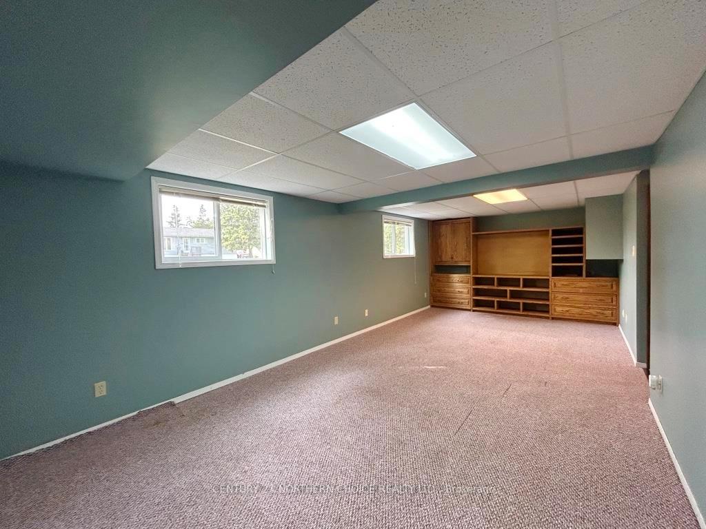 Photo 20 of 1232 Emo Road, Fort Frances — HOMEH