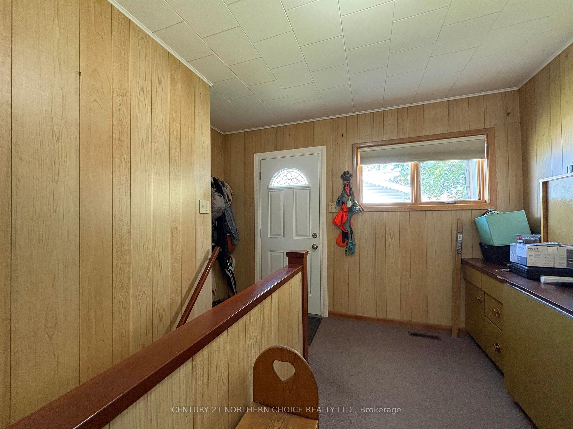 Photo 18 of 338 Third Street W, Fort Frances — HOMEH