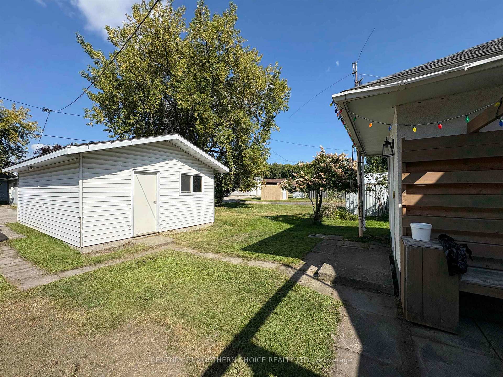 Photo 28 of 338 Third Street W, Fort Frances — HOMEH