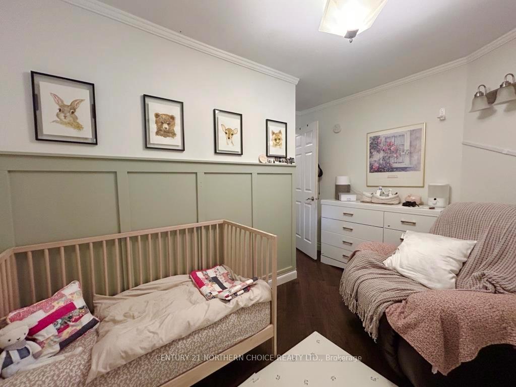 Photo 17 of 1305 Kings Highway, Fort Frances — HOMEH
