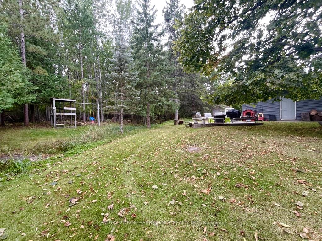 Photo 34 of 1305 Kings Highway, Fort Frances — HOMEH