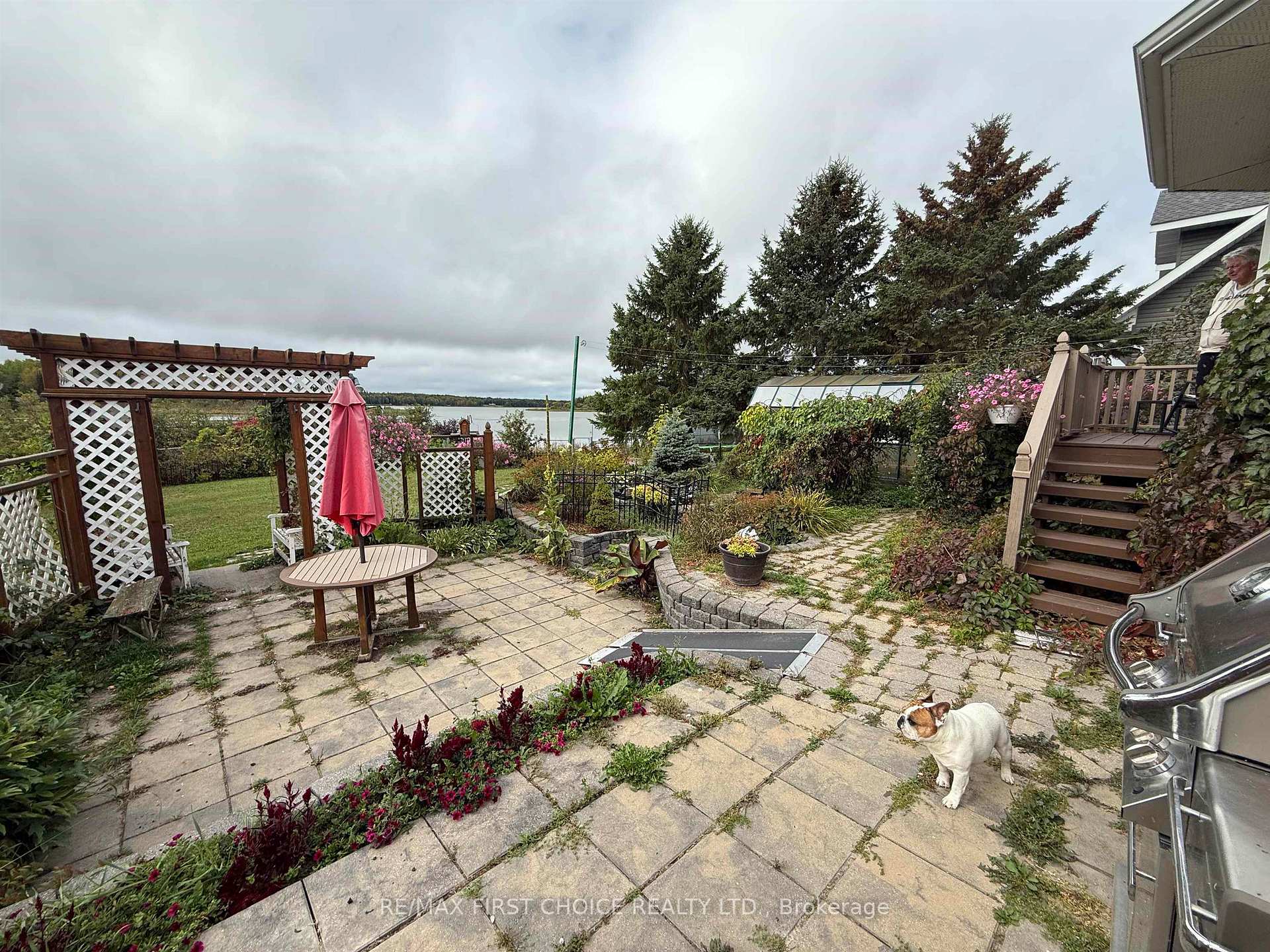 Photo 4 of 110 Edgewater Drive, Dryden, Edgewater Terrace — HOMEH