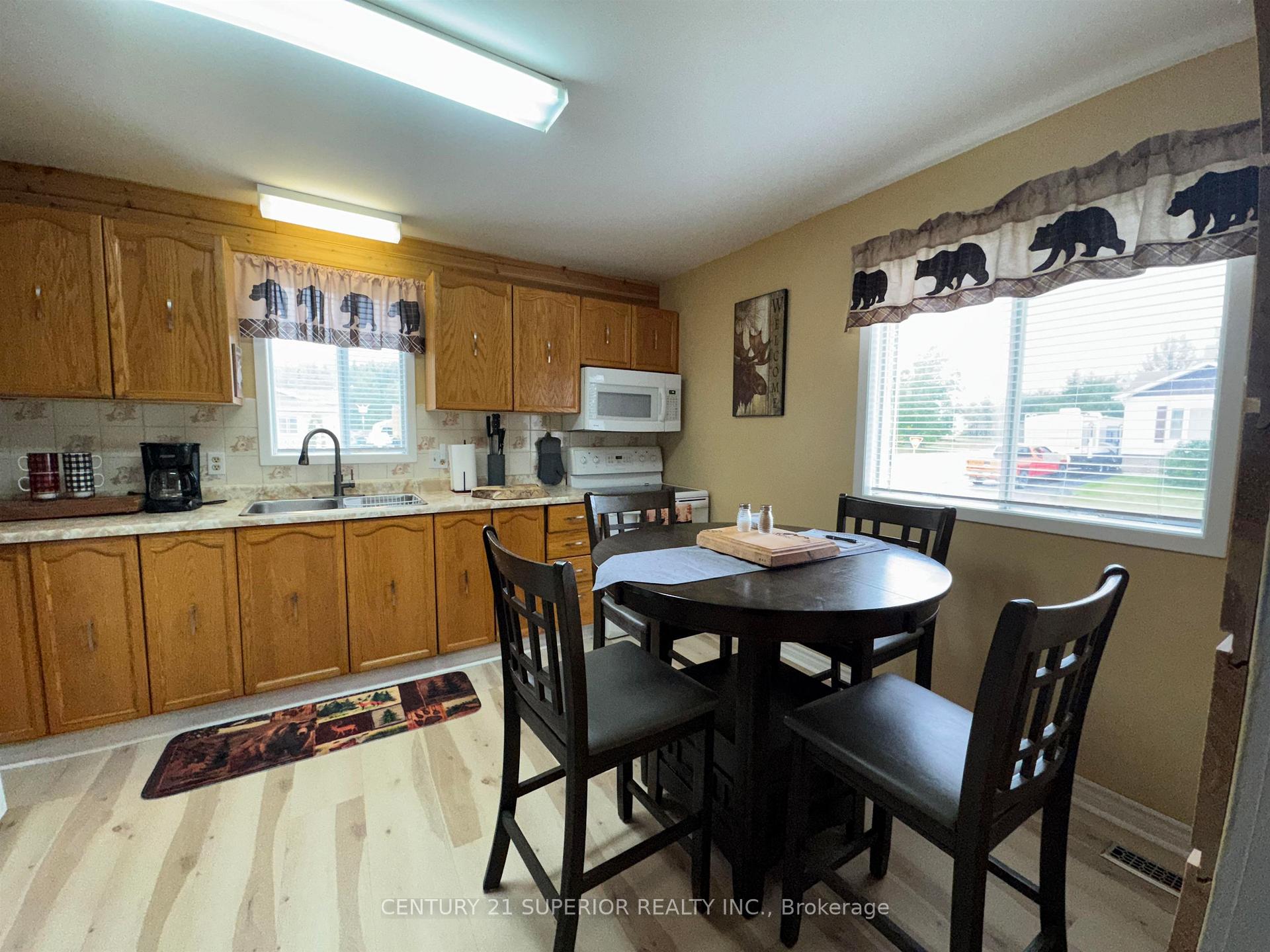 Photo 10 of 2 Moose Drive, Manitouwadge — HOMEH