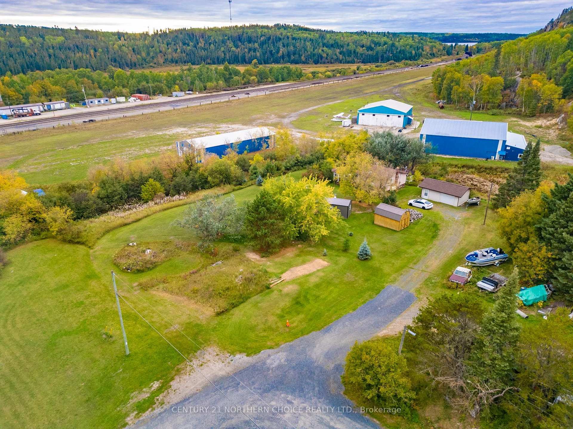 Photo 42 of 15 Third Street, Kenora Remote Area, Redditt — HOMEH