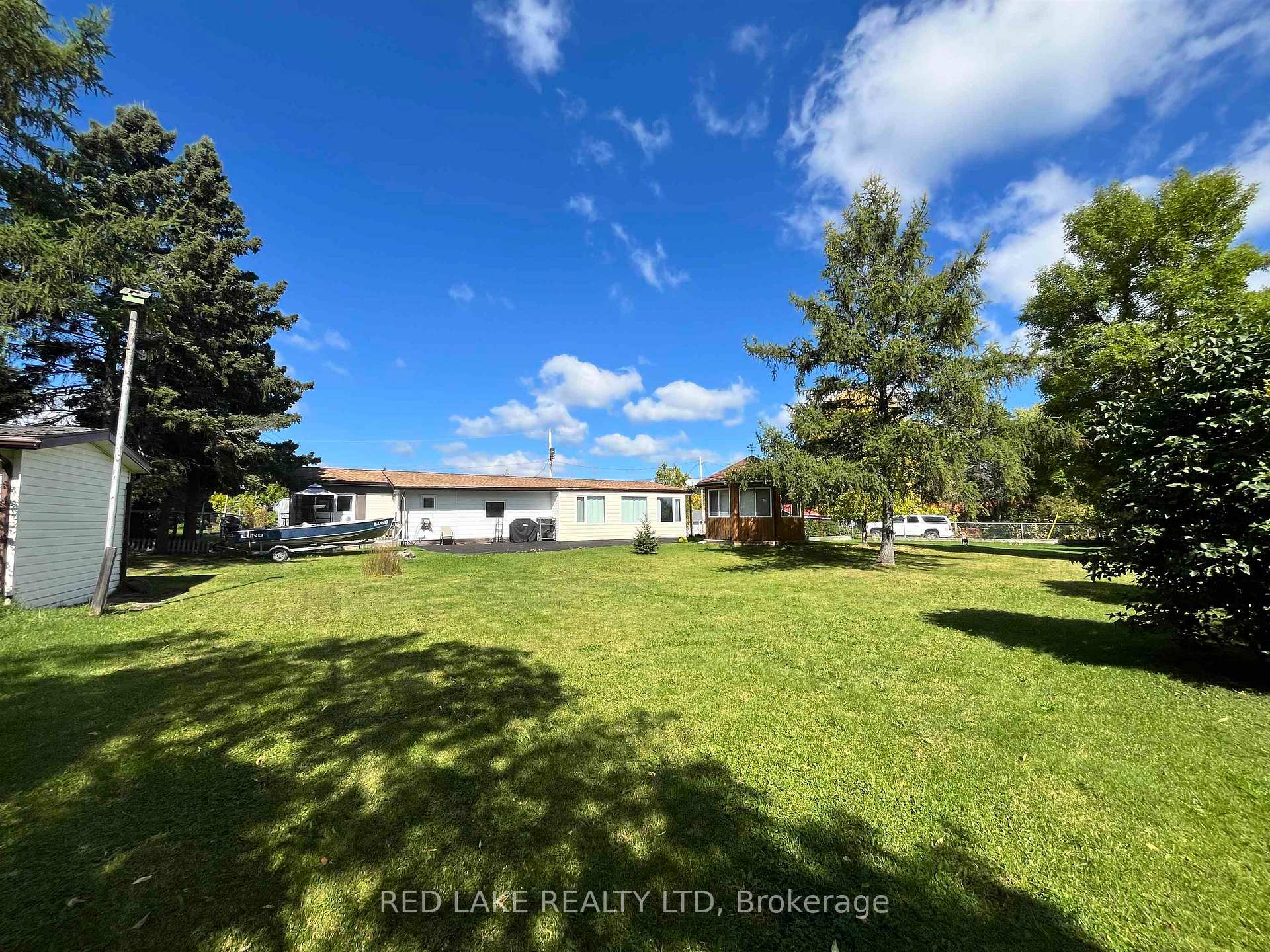 Photo 7 of 4 Keetch Street, Red Lake — HOMEH