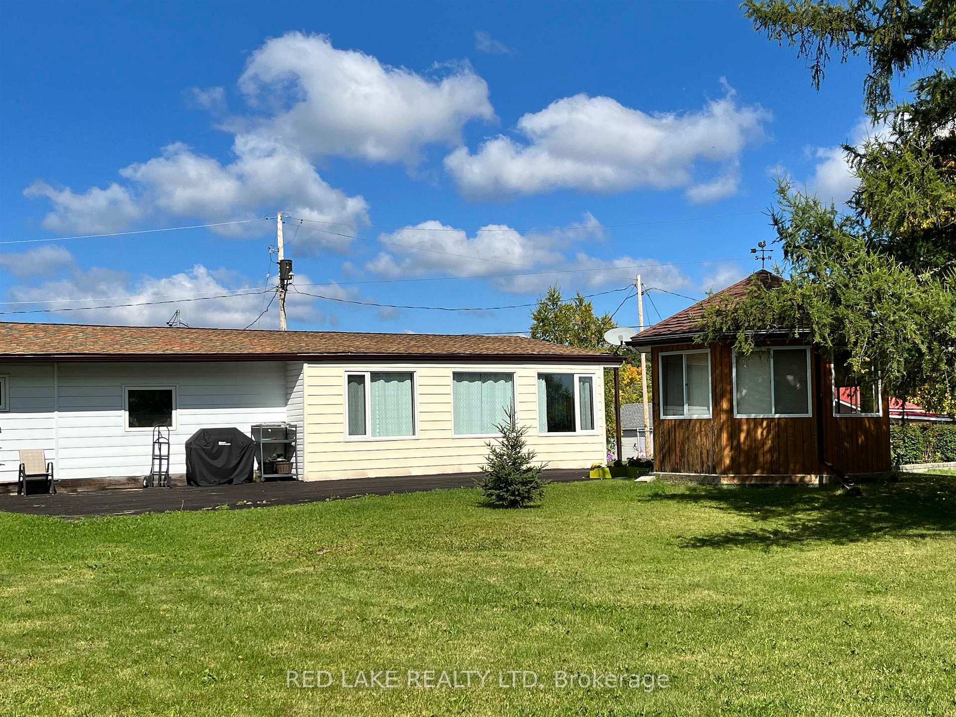 Photo 8 of 4 Keetch Street, Red Lake — HOMEH