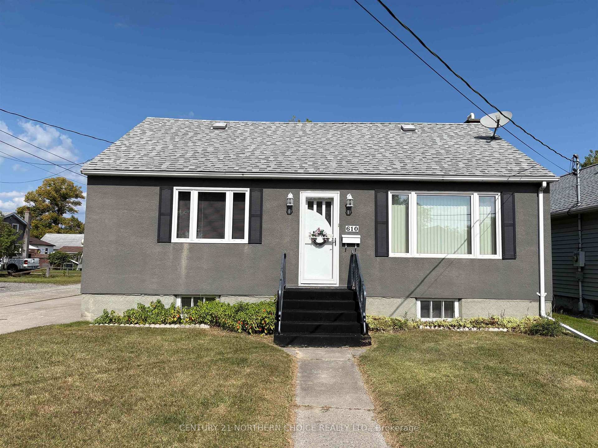 Photo 1 of 610 Second Street E, Fort Frances — HOMEH