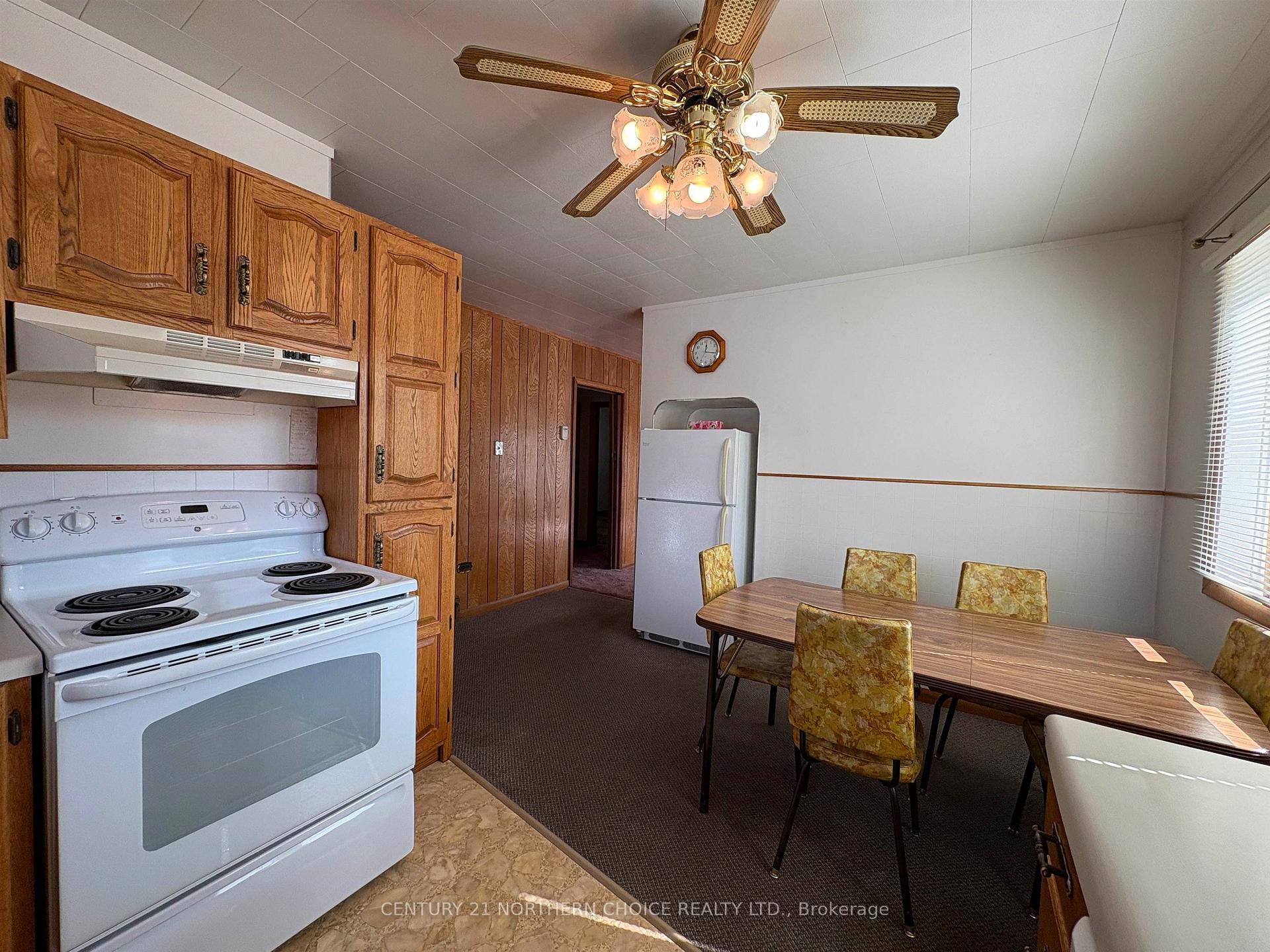 Photo 8 of 610 Second Street E, Fort Frances — HOMEH