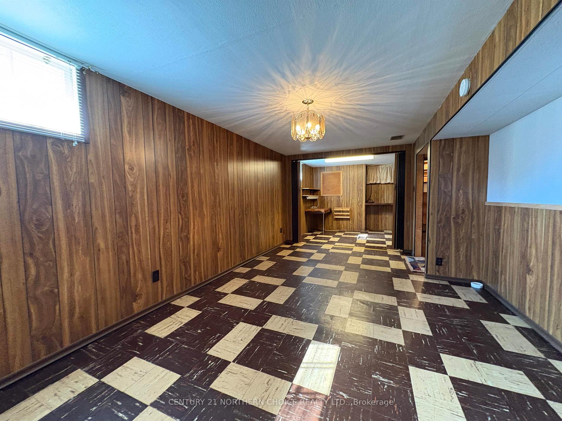 Photo 26 of 610 Second Street E, Fort Frances — HOMEH