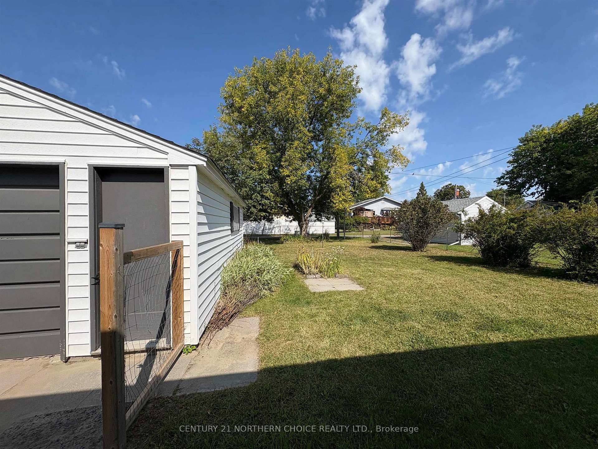 Photo 45 of 610 Second Street E, Fort Frances — HOMEH