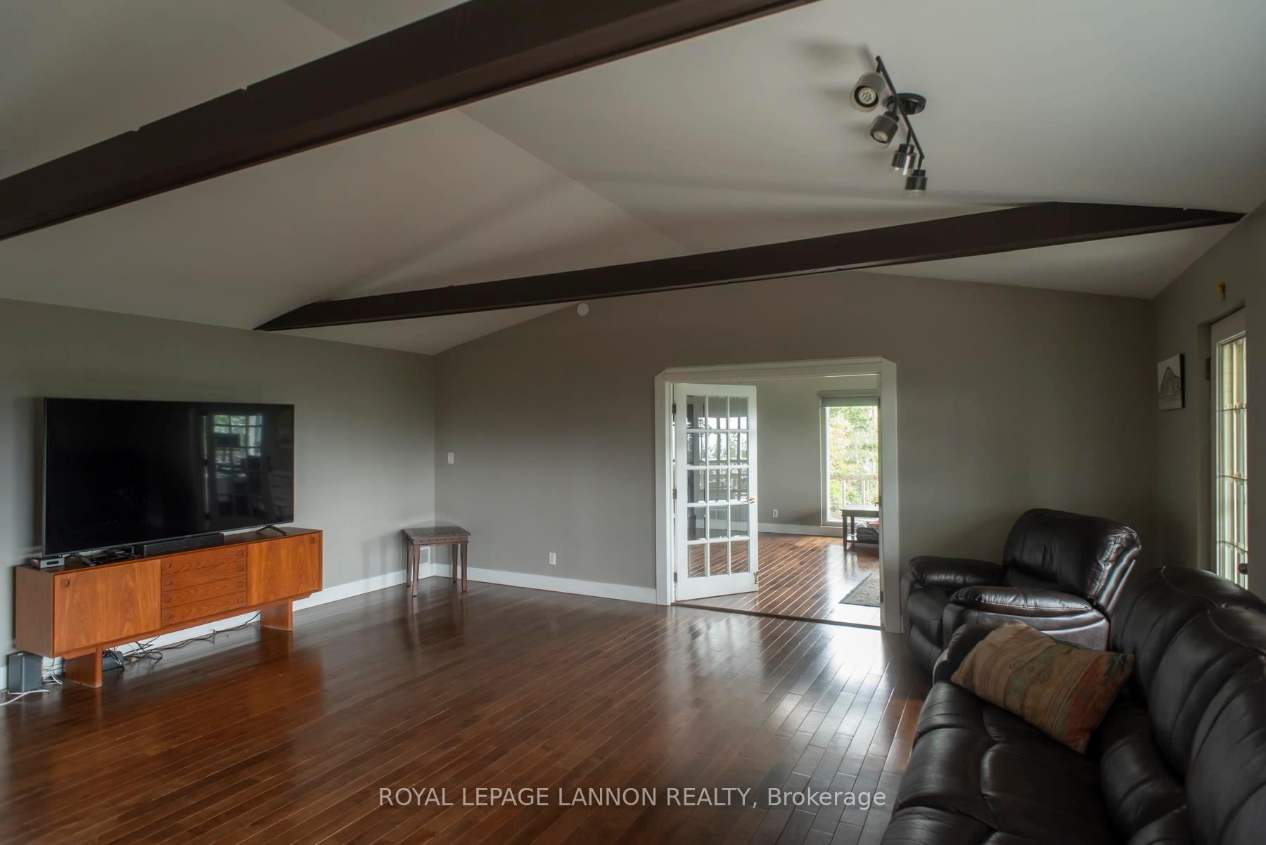 Photo 12 of 2040 Lakeshore Drive, Shuniah — HOMEH