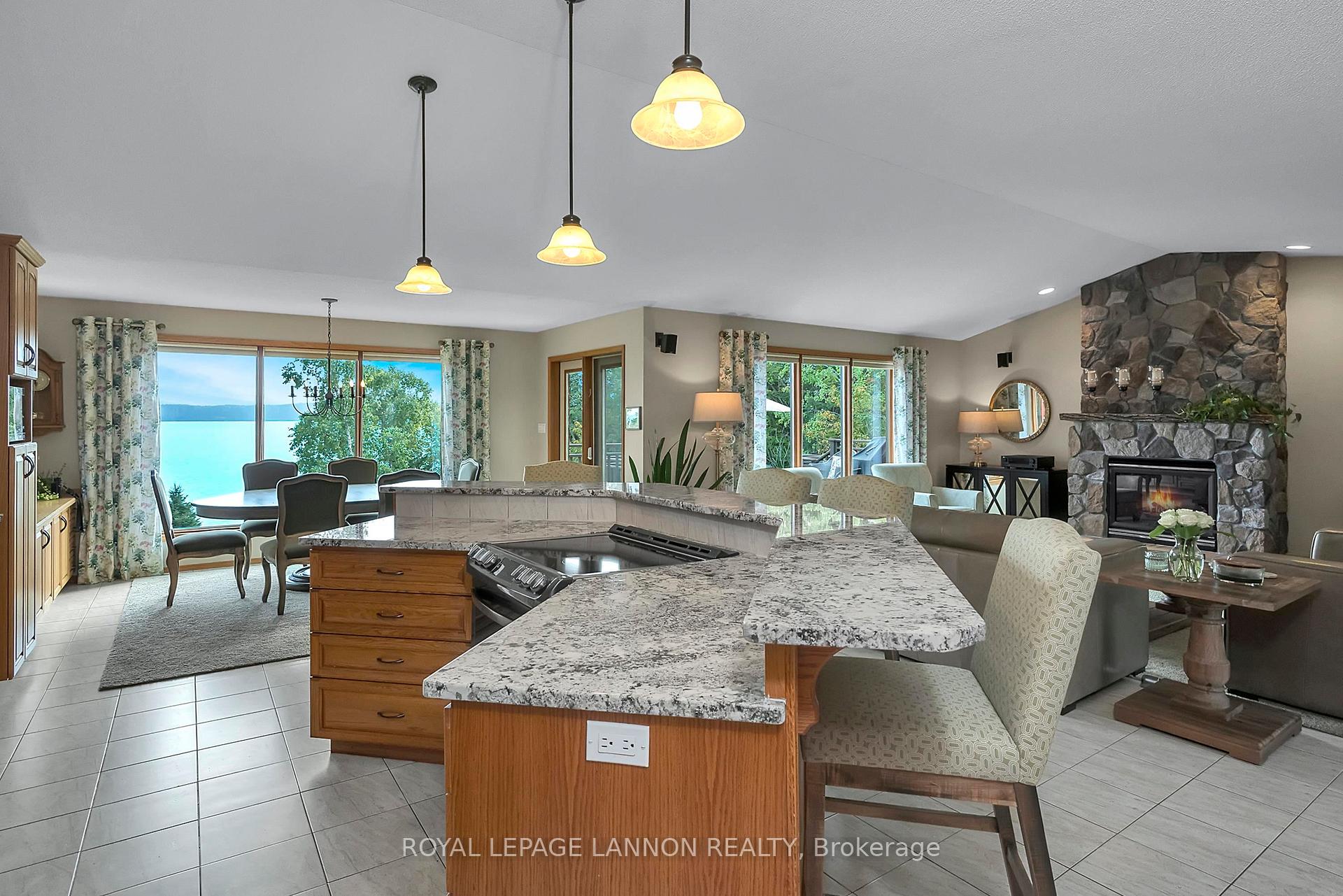 Photo 10 of 2529 Scott Drive, Shuniah — HOMEH