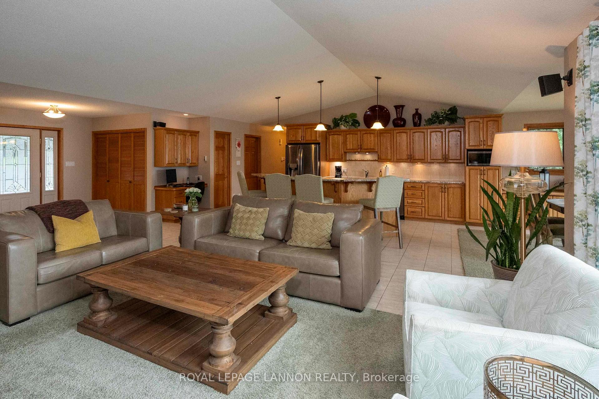 Photo 11 of 2529 Scott Drive, Shuniah — HOMEH