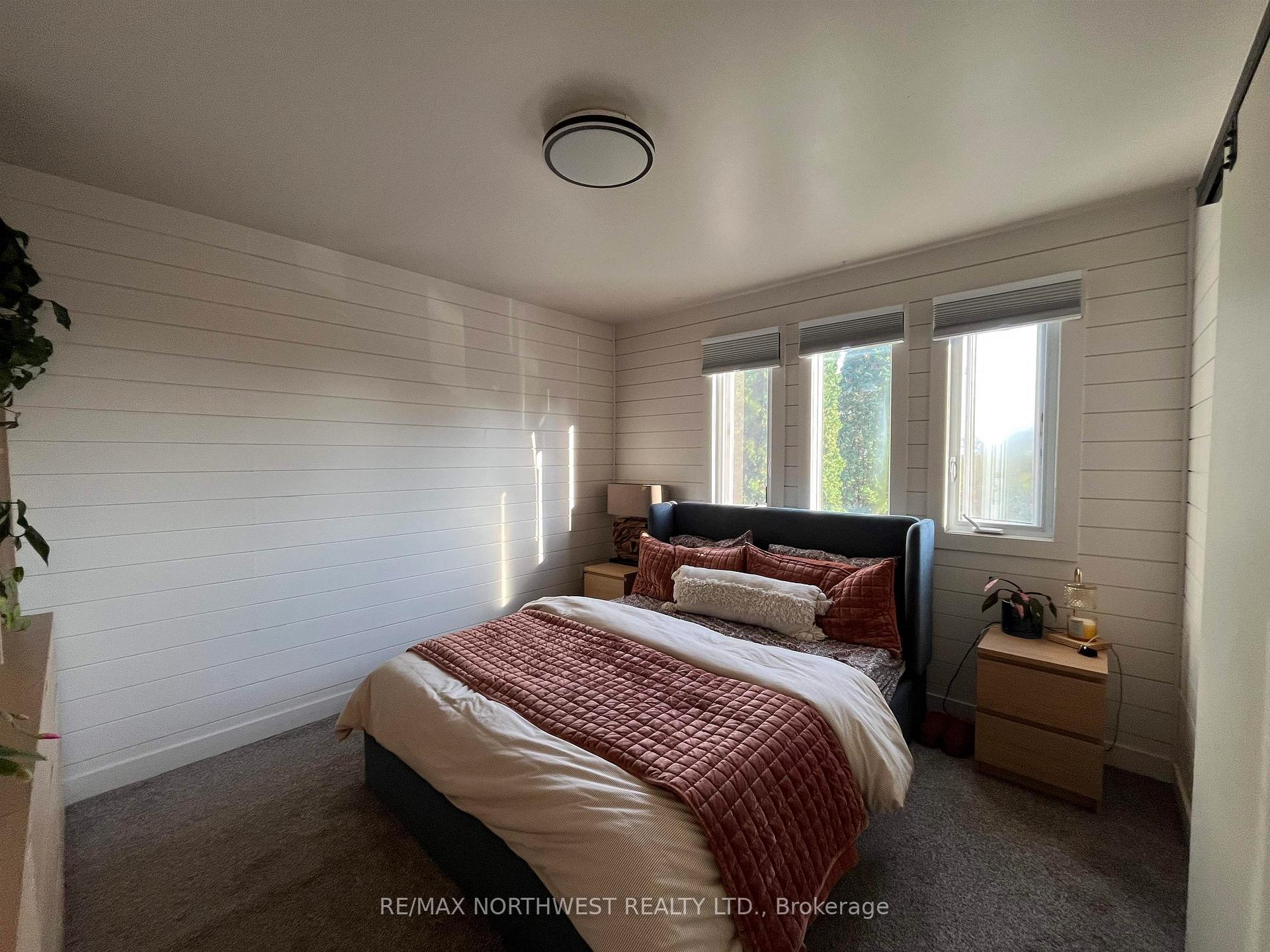 Photo 18 of 132 Minto Crescent, Kenora, Amethyst — HOMEH