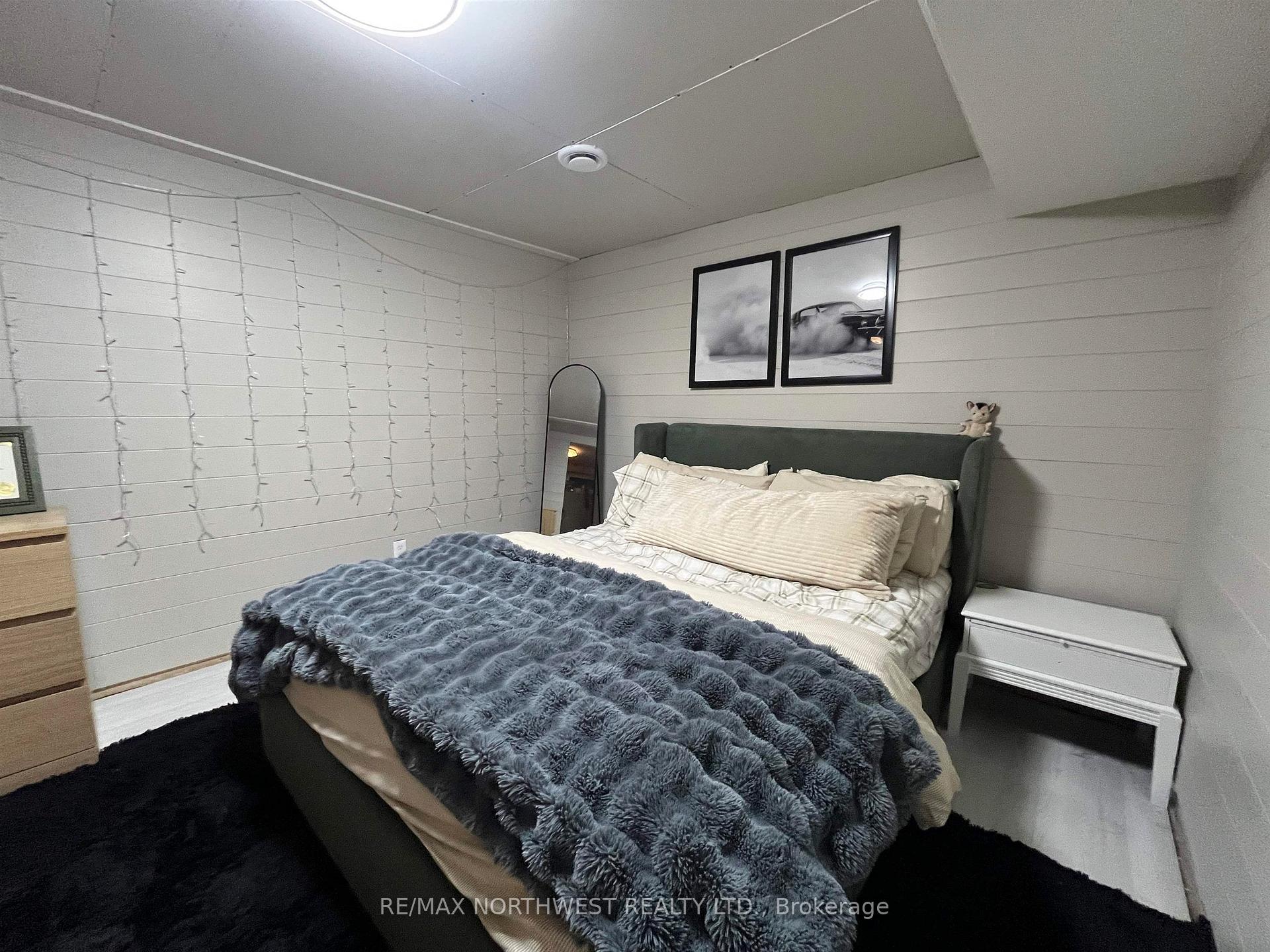 Photo 32 of 132 Minto Crescent, Kenora, Amethyst — HOMEH