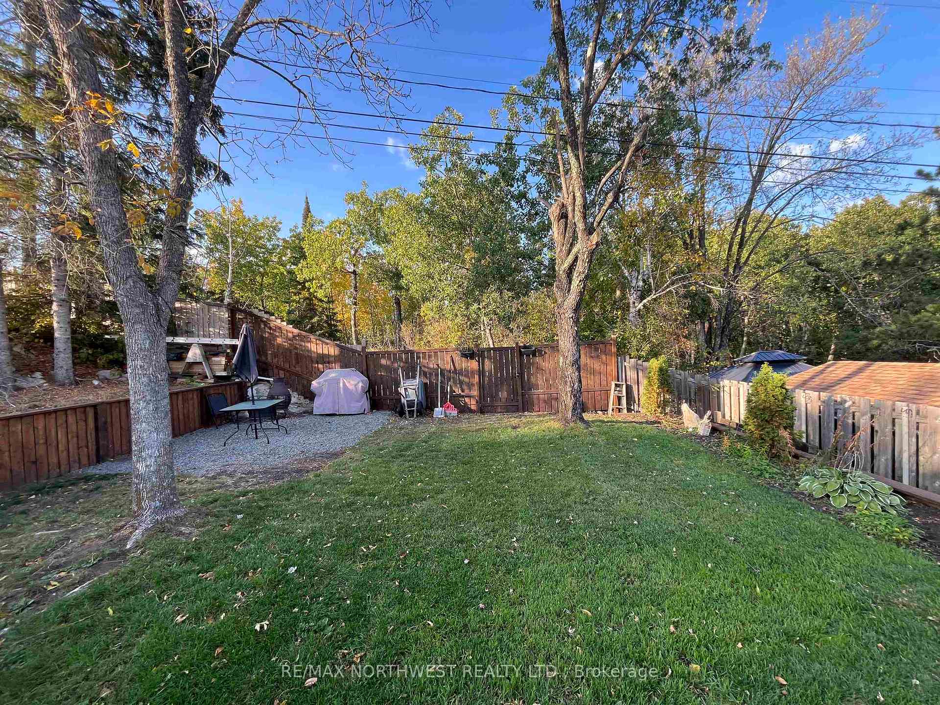 Photo 38 of 132 Minto Crescent, Kenora, Amethyst — HOMEH