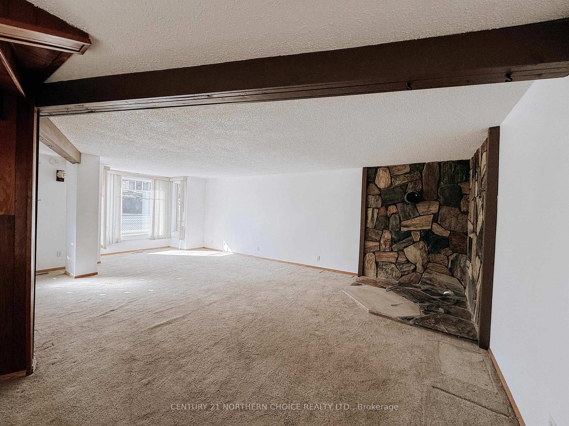 Photo 32 of 522 & 528 Second Street South, Kenora, Central — HOMEH