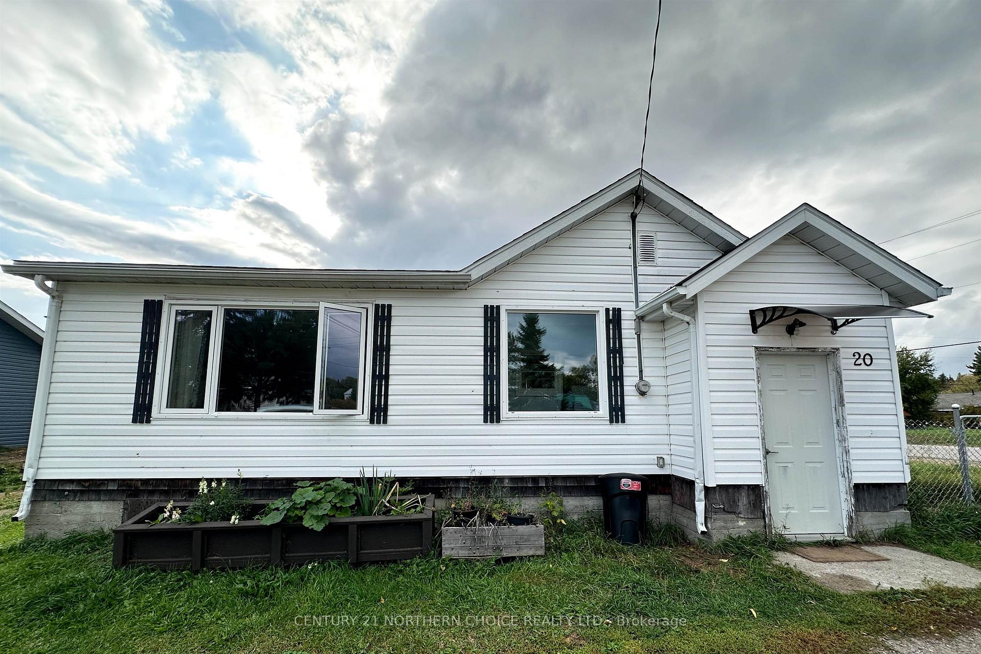 Photo 1 of 20 Crosscut Street, Red Lake — HOMEH