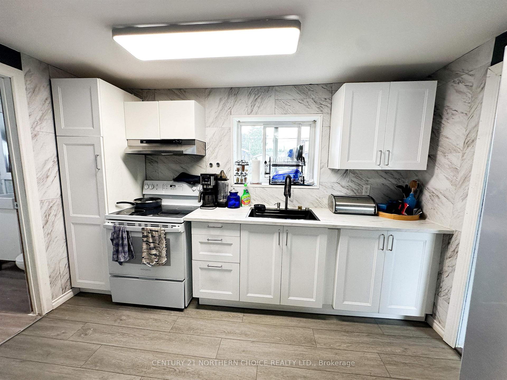 Photo 3 of 20 Crosscut Street, Red Lake — HOMEH