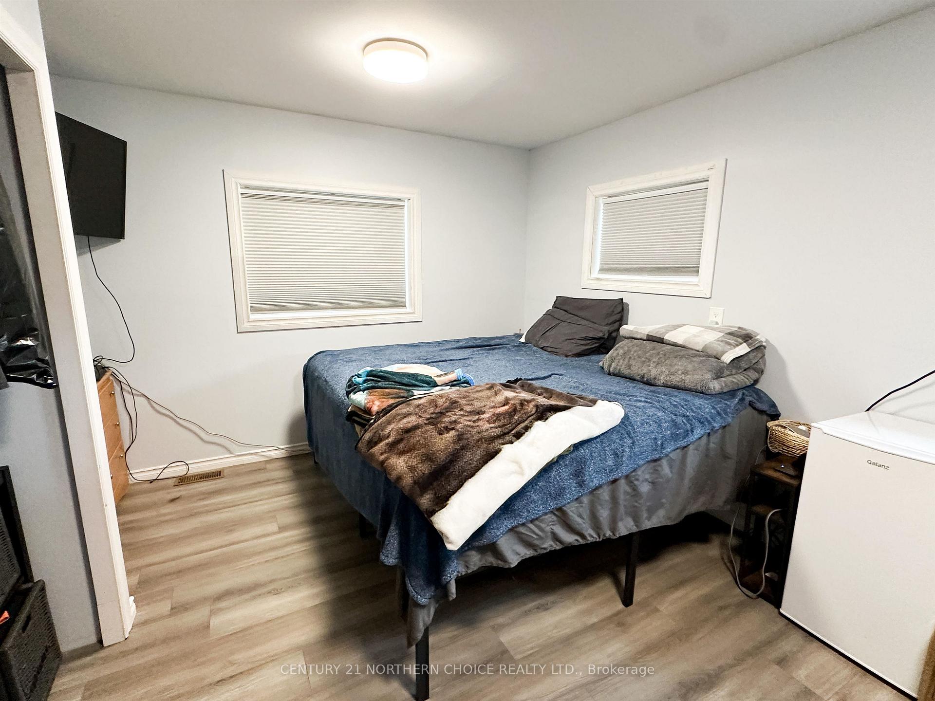 Photo 7 of 20 Crosscut Street, Red Lake — HOMEH