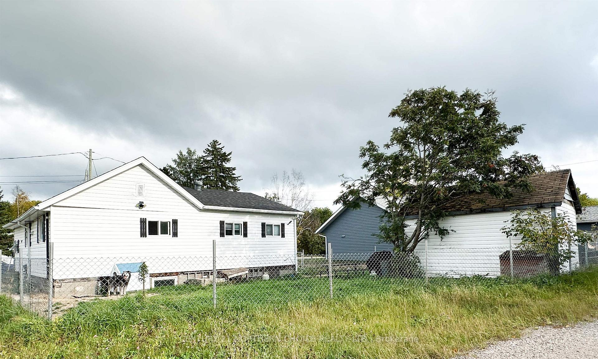 Photo 12 of 20 Crosscut Street, Red Lake — HOMEH