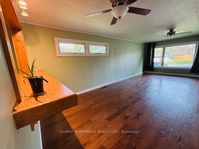 Photo 6 of 914 Eleventh Ave N, Kenora, Evergreen — HOMEH