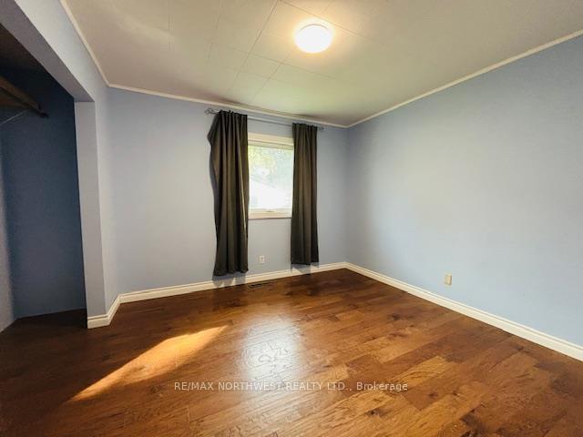 Photo 13 of 914 Eleventh Ave N, Kenora, Evergreen — HOMEH