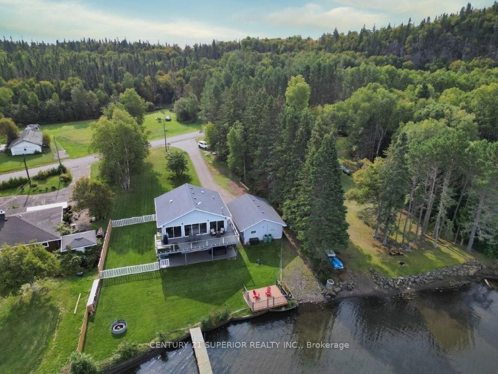 Photo 2 of 712 Memory Road, Neebing, Crooks — HOMEH