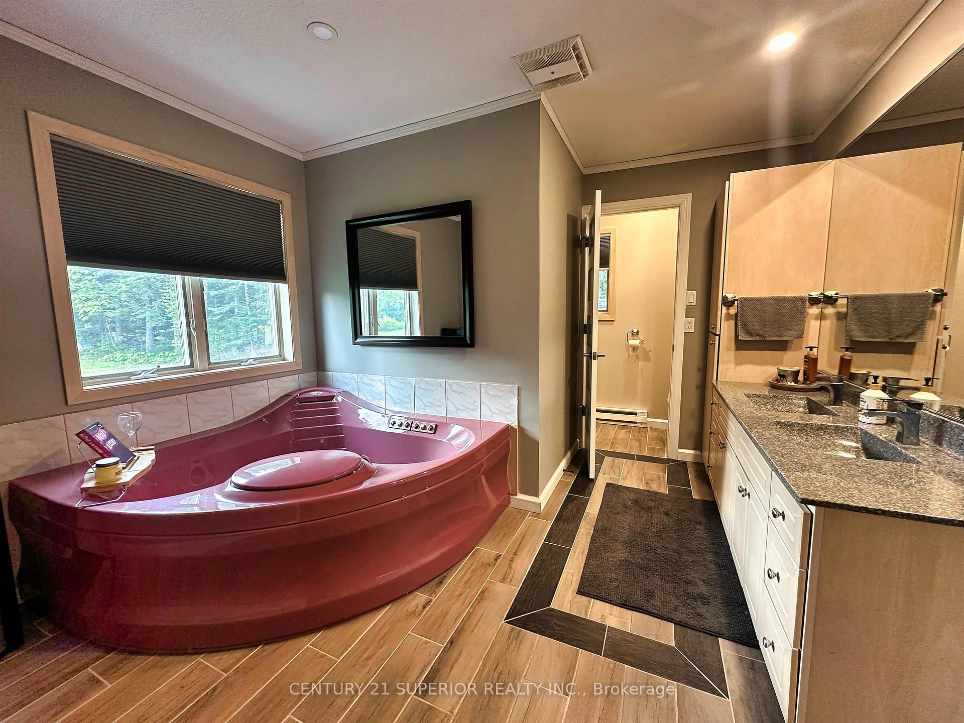 Photo 15 of 712 Memory Road, Neebing, Crooks — HOMEH