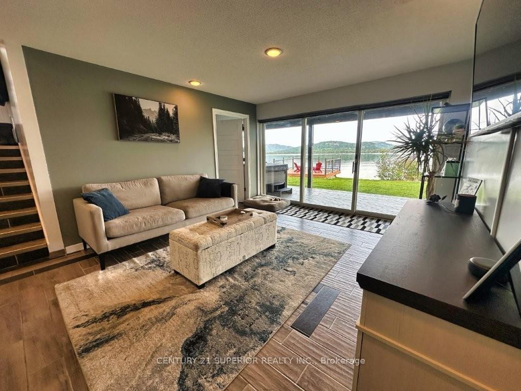 Photo 24 of 712 Memory Road, Neebing, Crooks — HOMEH