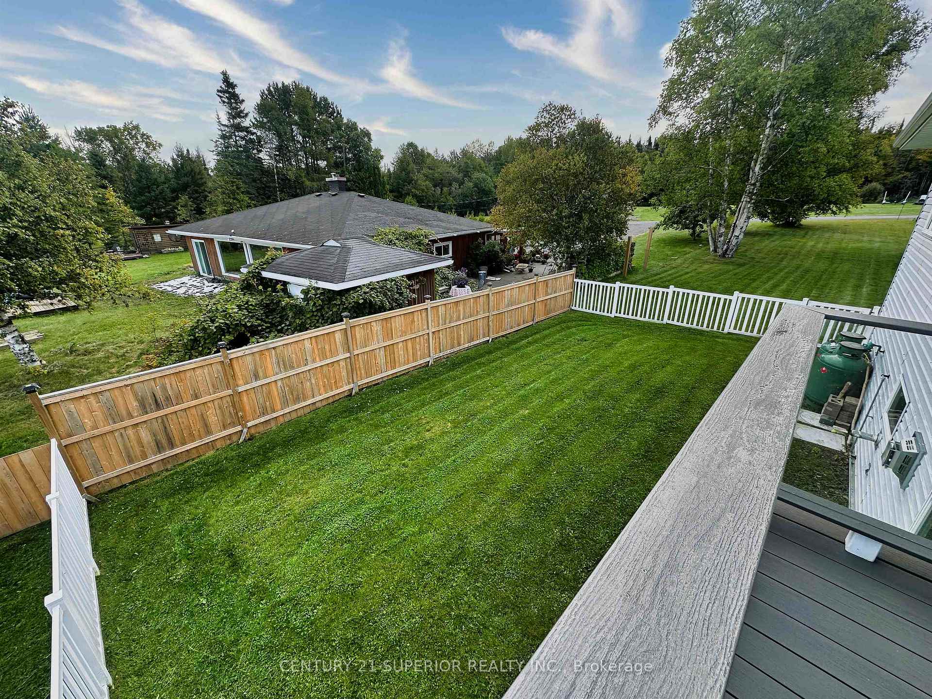 Photo 33 of 712 Memory Road, Neebing, Crooks — HOMEH