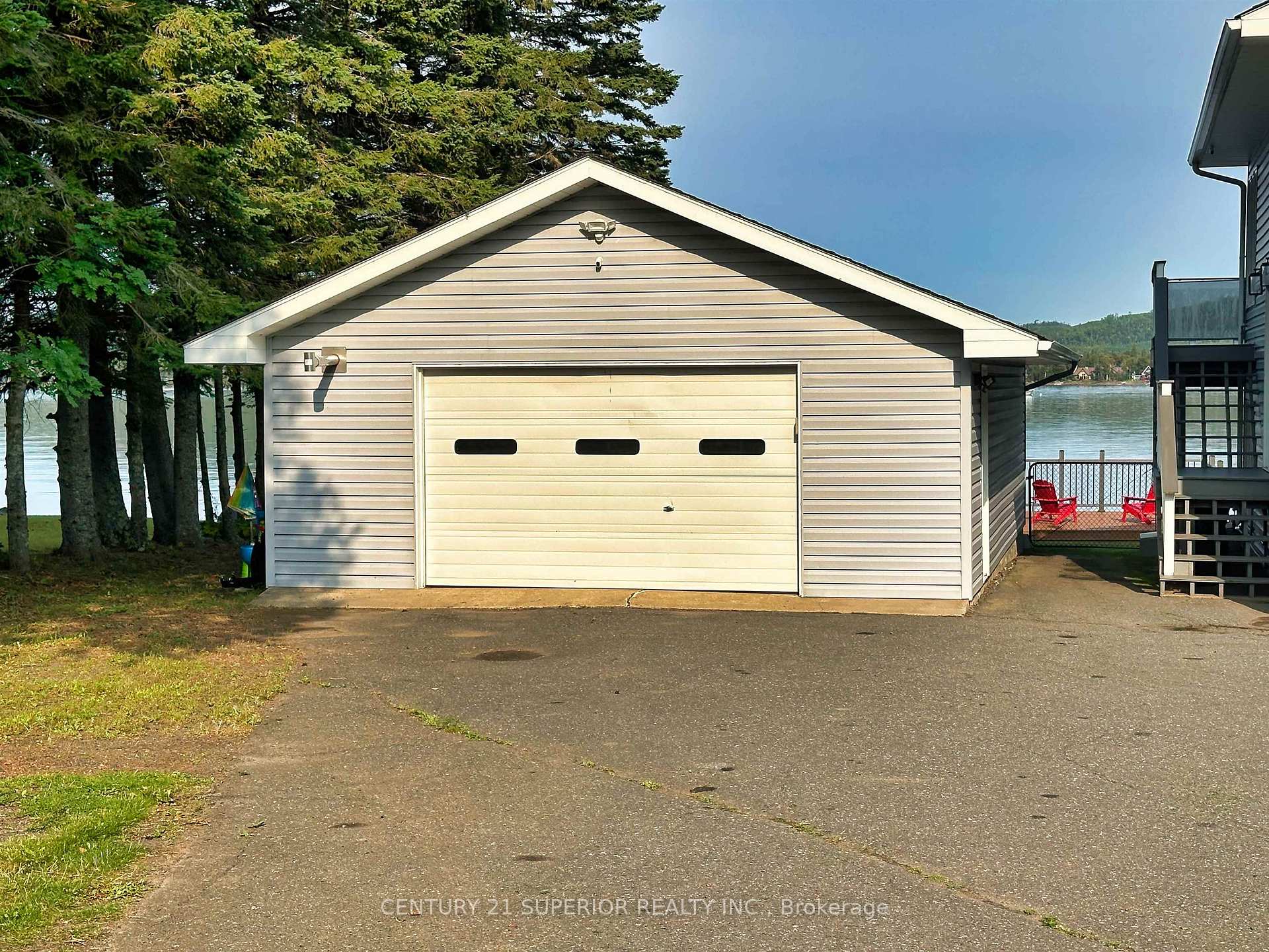 Photo 34 of 712 Memory Road, Neebing, Crooks — HOMEH