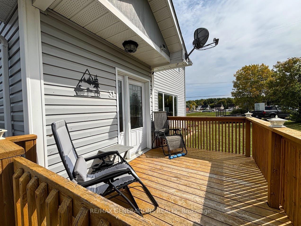 Photo 48 of 31 Shingwauk Drive, Manitouwadge — HOMEH