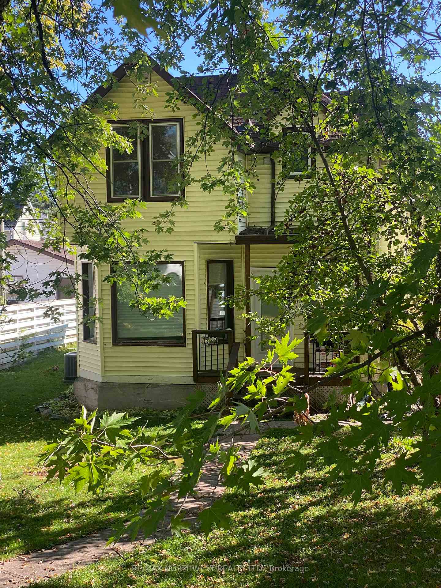 Photo 2 of 539 First Avenue S, Kenora, Lakeside — HOMEH