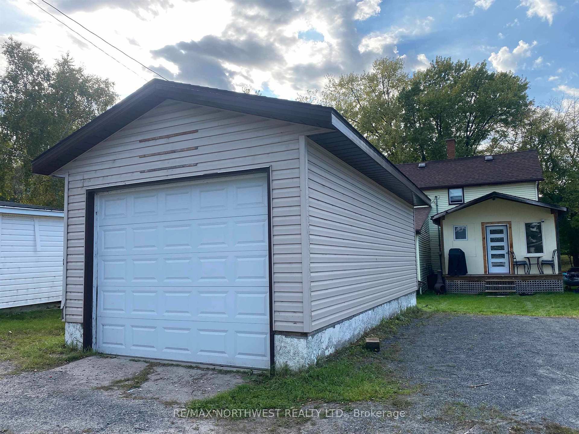Photo 19 of 539 First Avenue S, Kenora, Lakeside — HOMEH