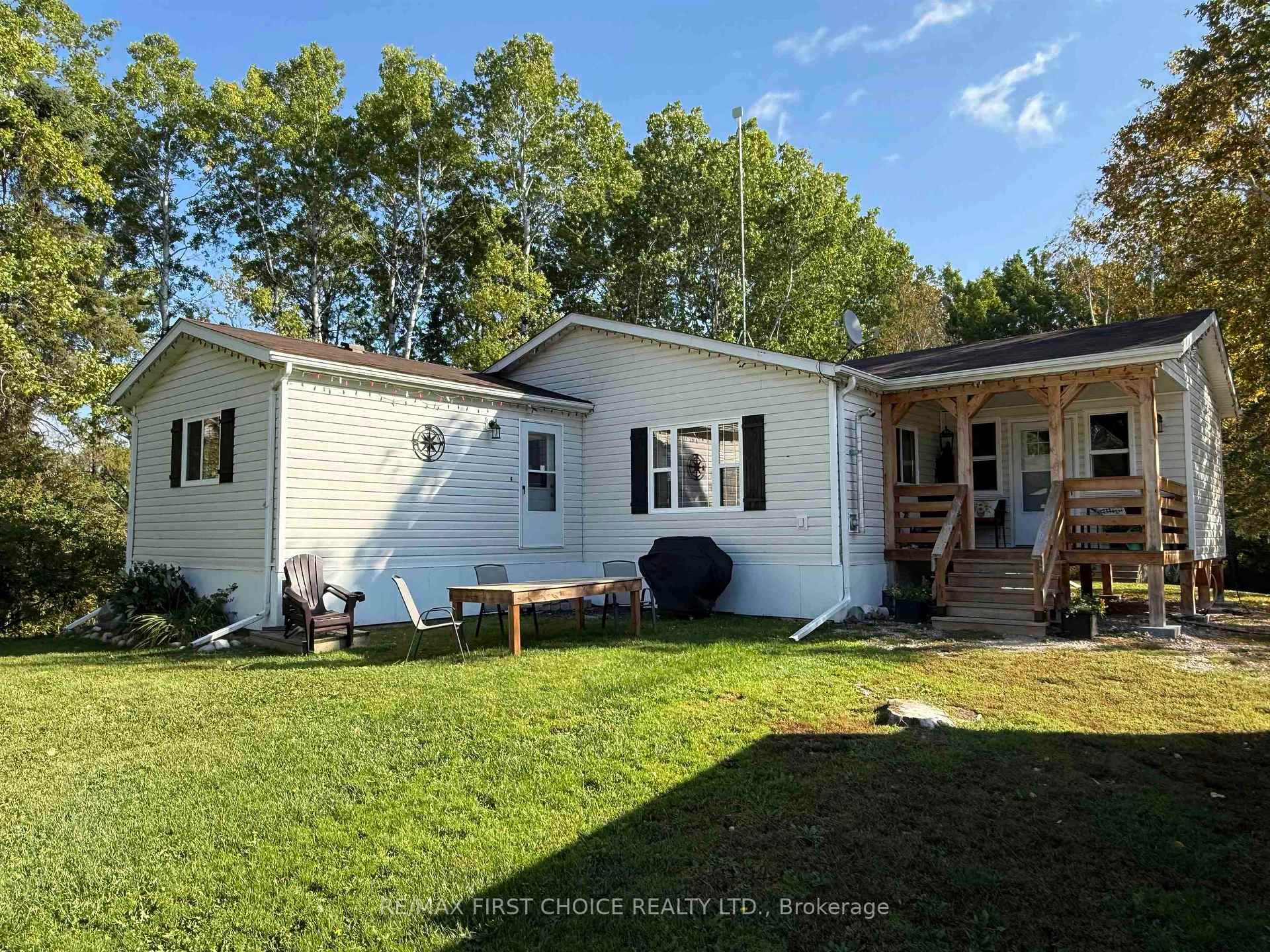 Photo 1 of 190 Shinkman Road, Kenora Remote Area, Vermilion Bay — HOMEH