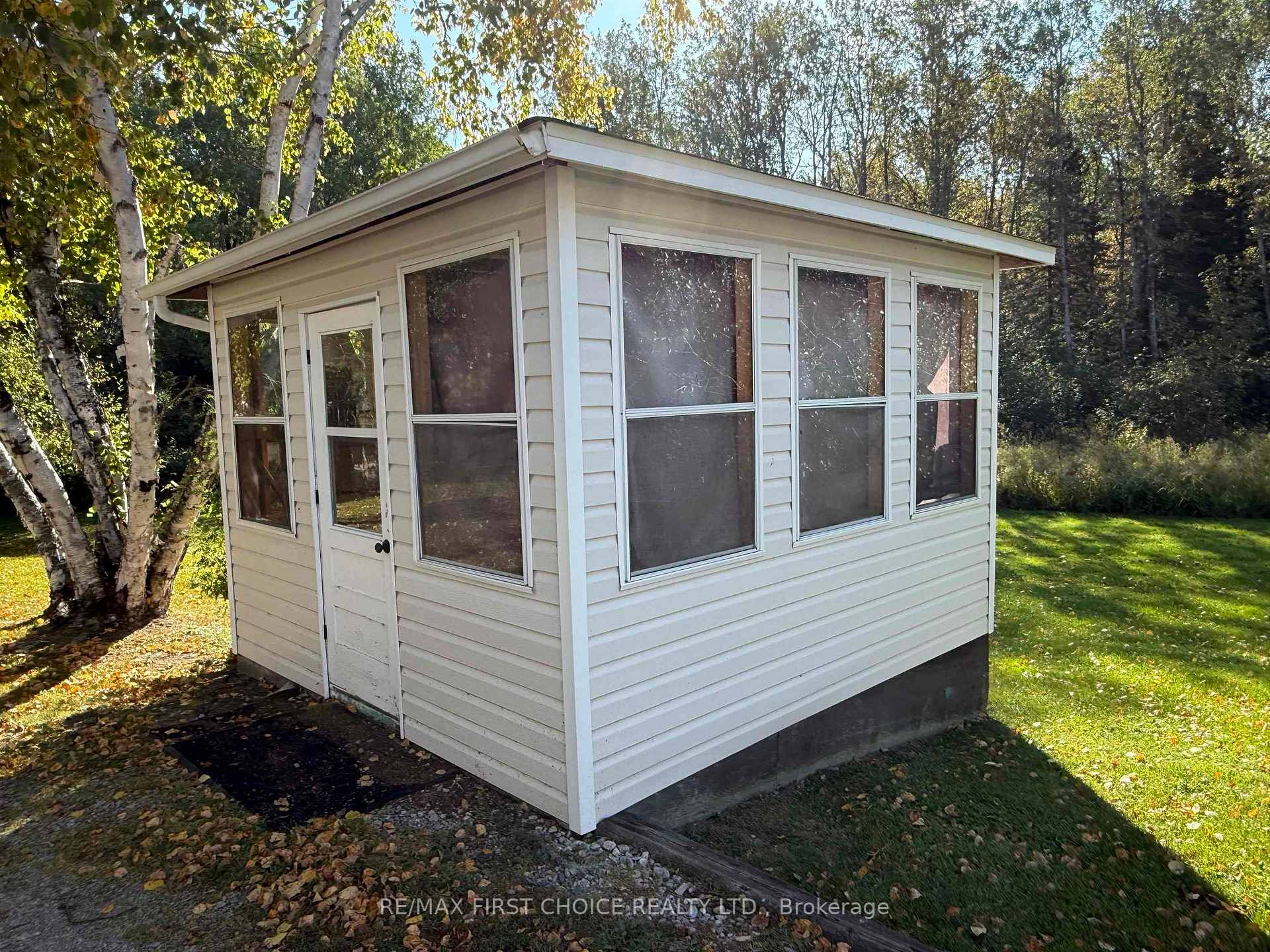 Photo 3 of 190 Shinkman Road, Kenora Remote Area, Vermilion Bay — HOMEH