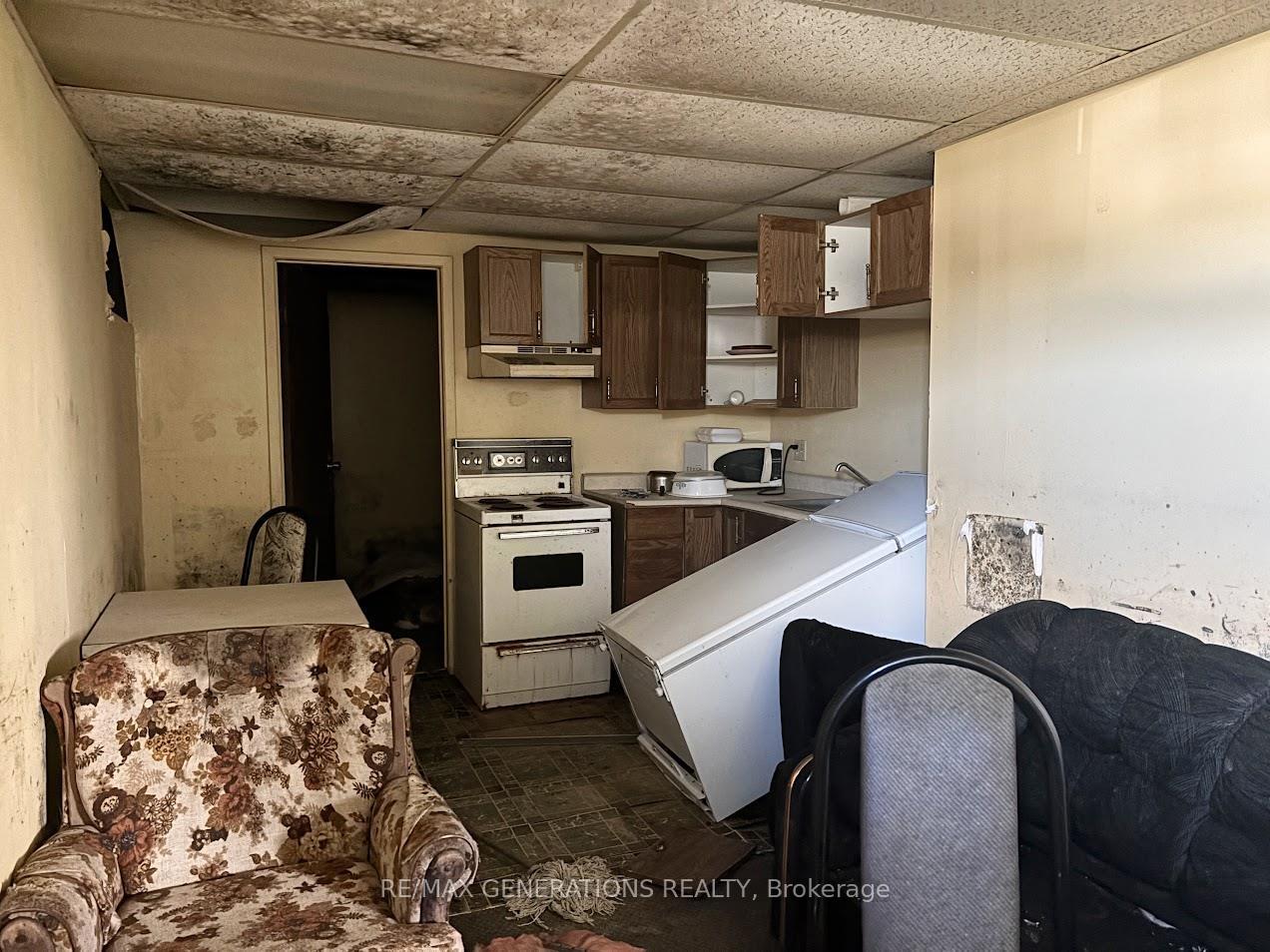 Photo 18 of 10 Ohsweken Road, Manitouwadge — HOMEH
